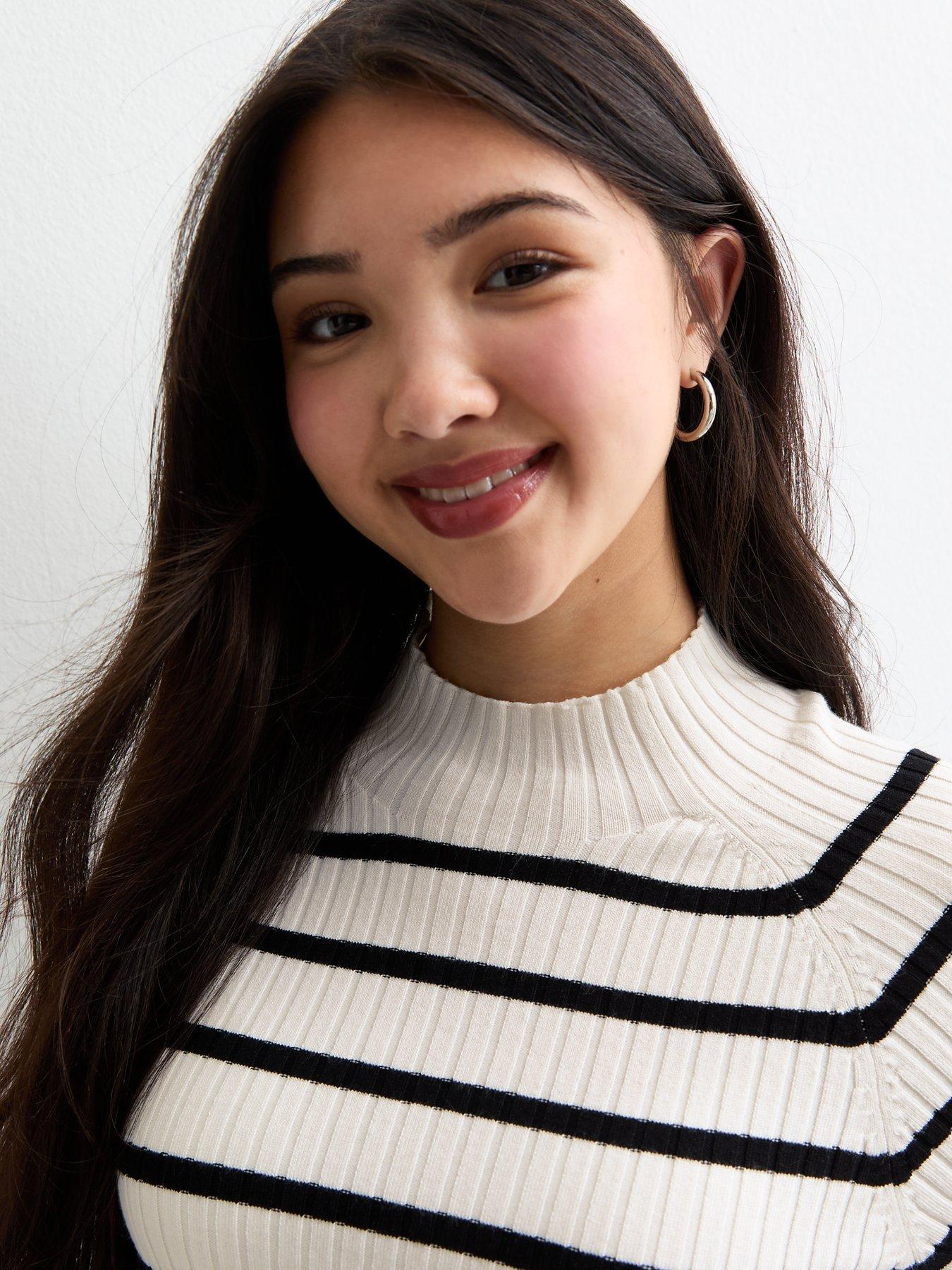 Image 4 of 4 of New Look 915 Girls Ribbed Striped Jumper - White