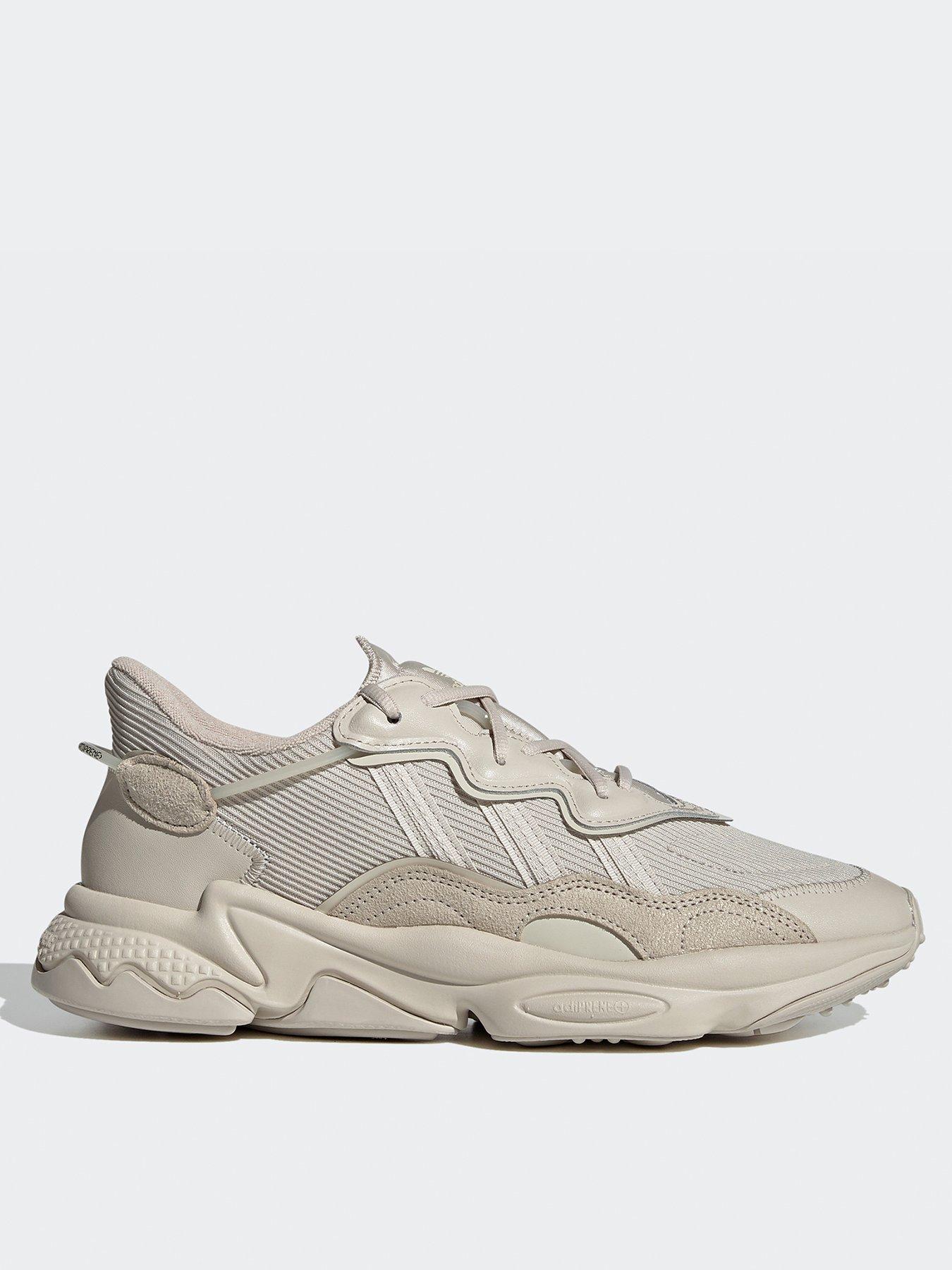 undefined Unisex Ozweego Trainers - Light Brown