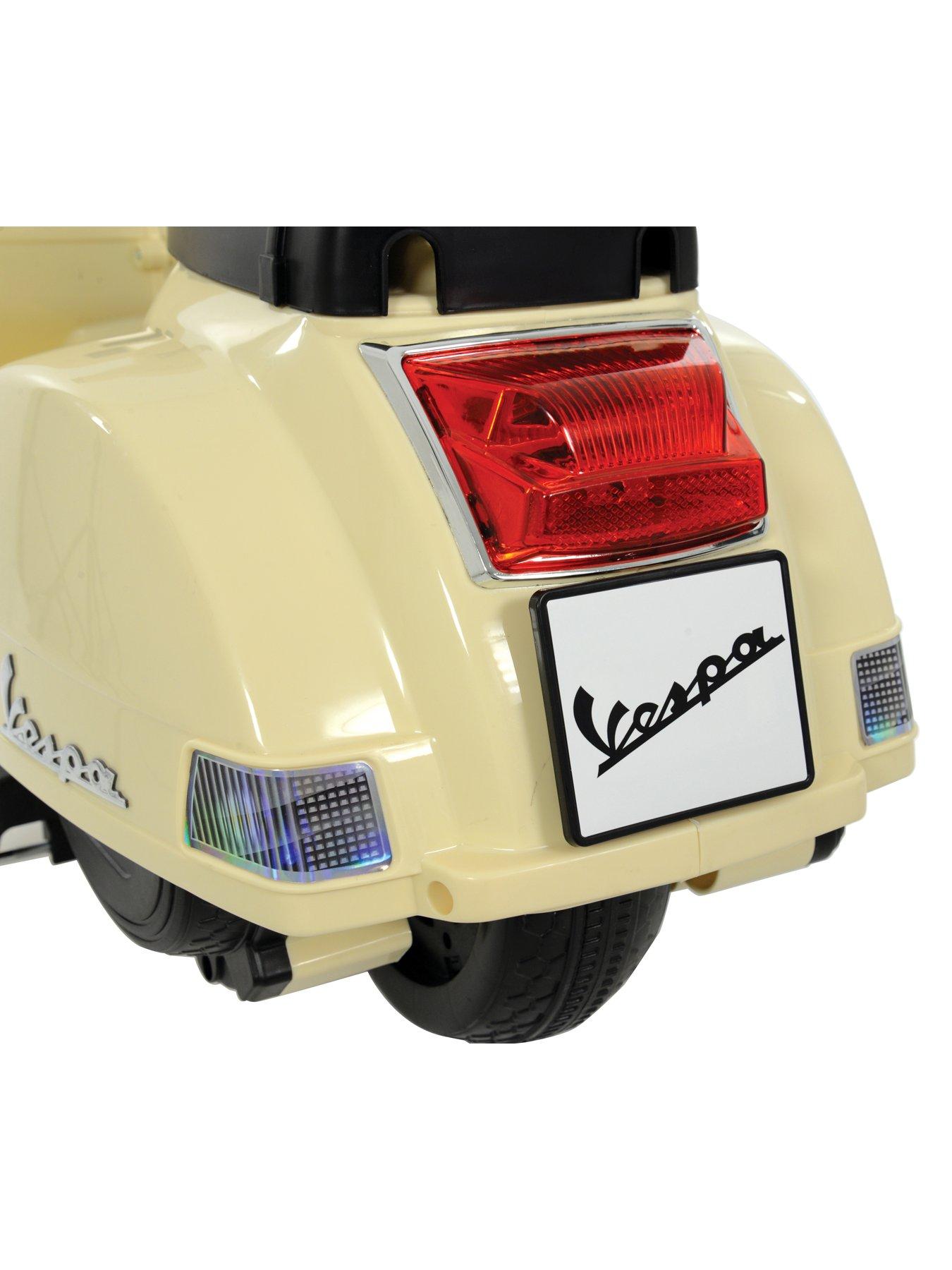 Image 6 of 7 of MoVe 6V Electric Vespa Ride-On for Kids