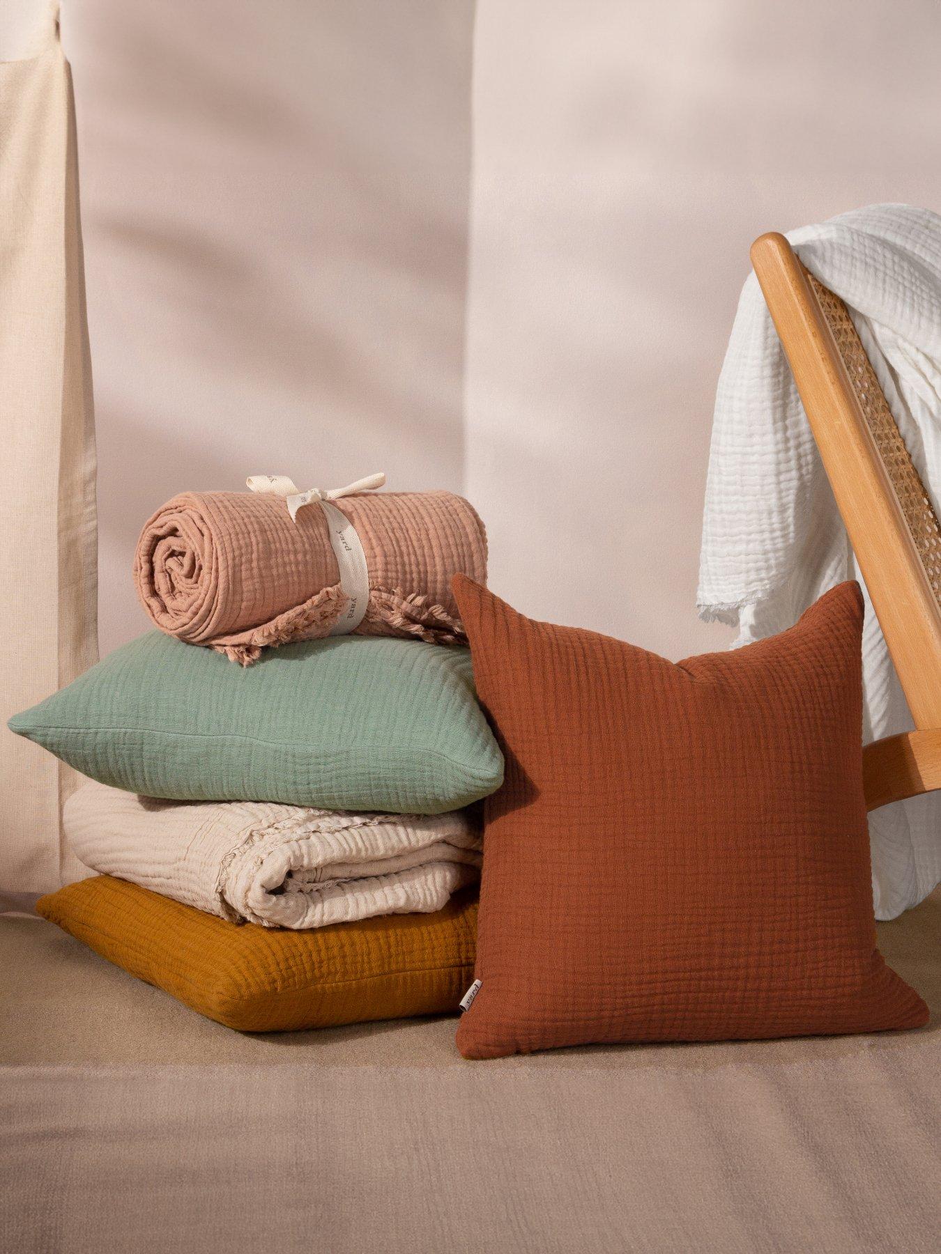 Image 5 of 5 of Yard Lark Cushion - Pink Clay