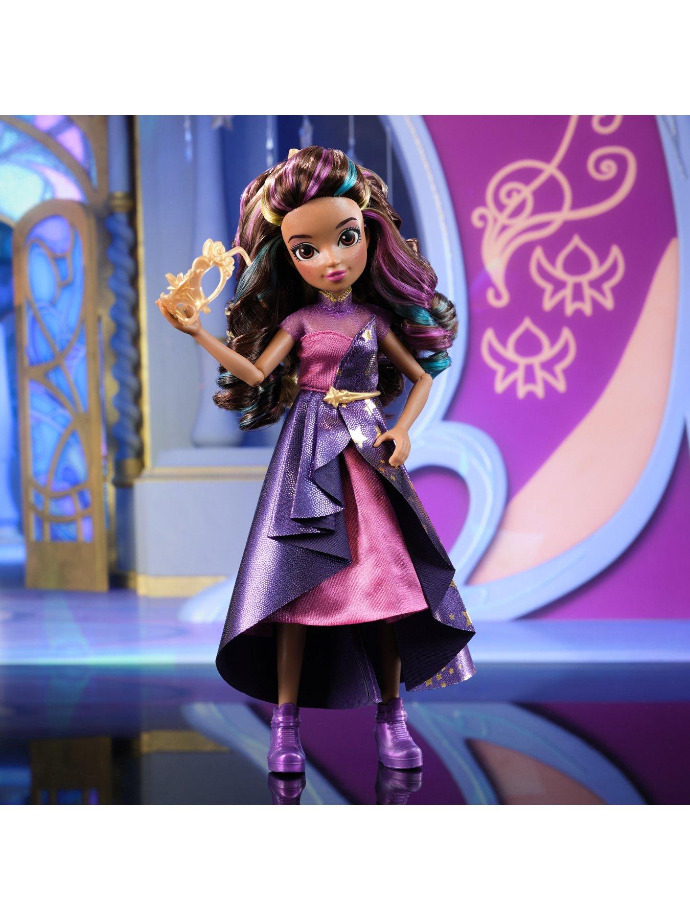 Image 4 of 6 of Unicorn Academy Deluxe Sophia Masquerade Fashion Doll