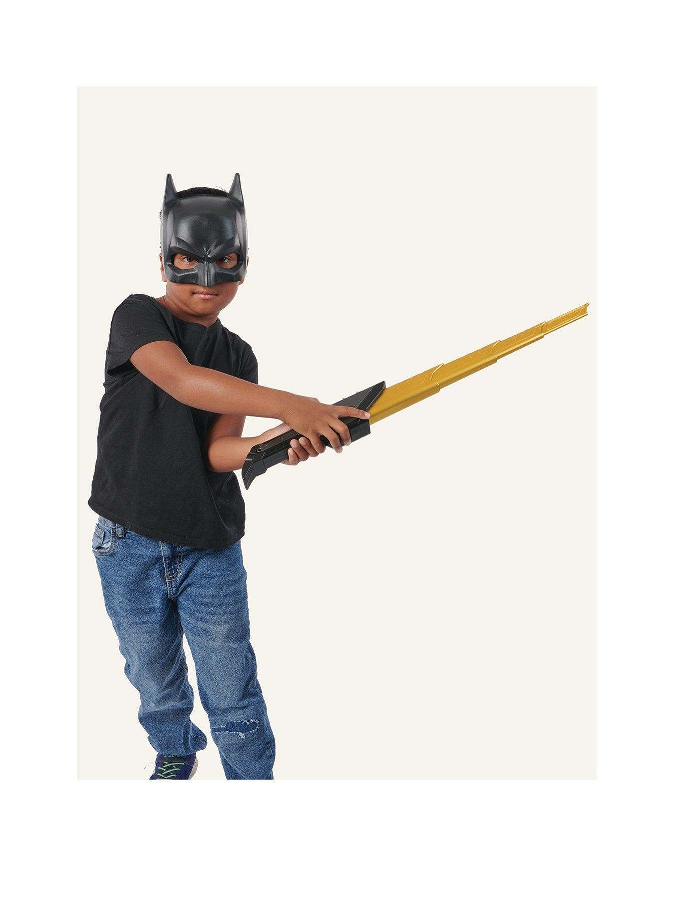 Image 1 of 1 of Batman Feature Sword &amp; Mask Roleplay Set