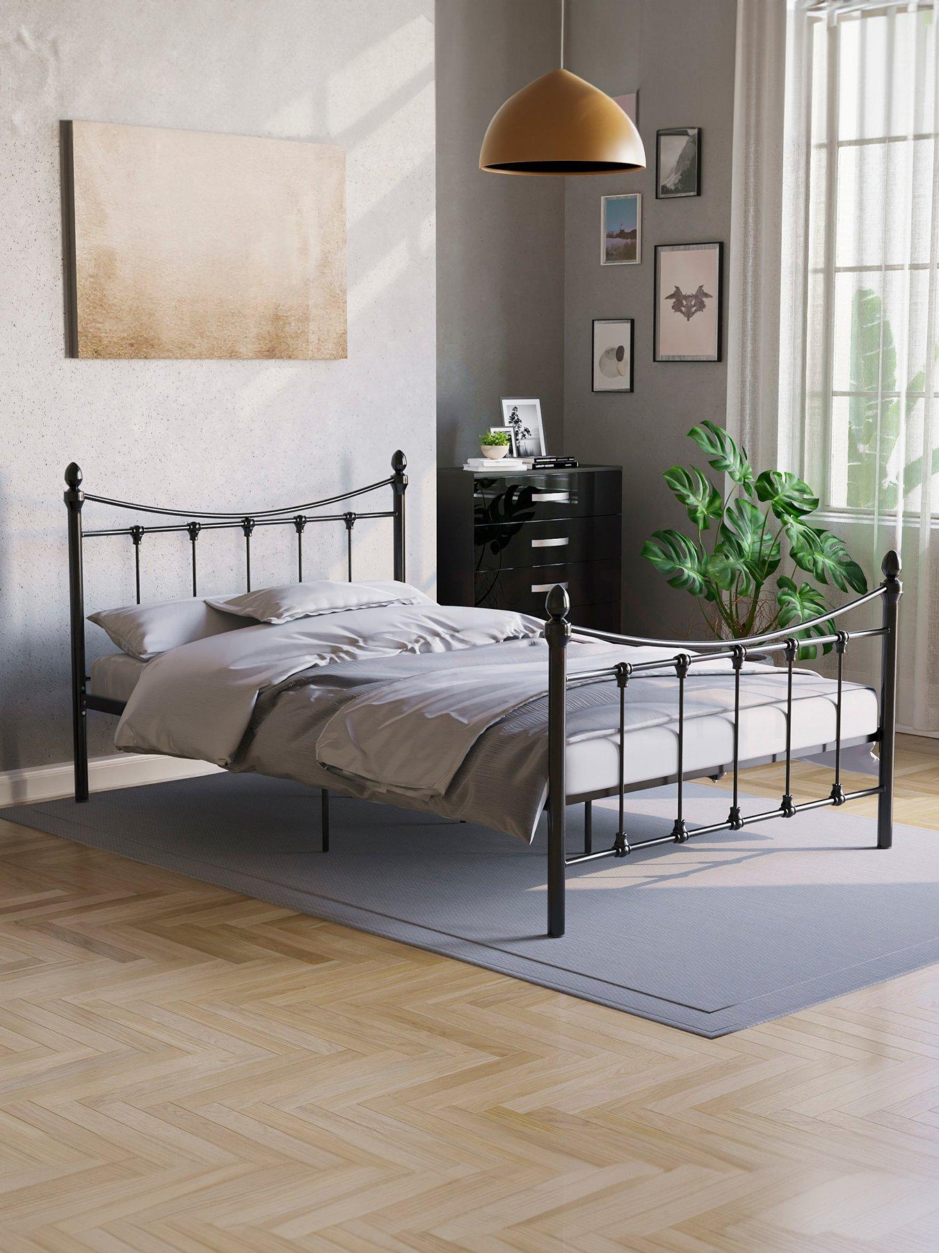 Product photograph of Vida Designs Paris Double Metal Bed from very.co.uk