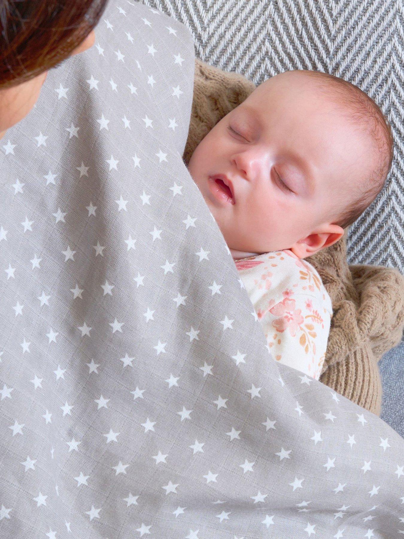 Product photograph of Clair De Lune 2 Pack Star Muslin Swaddles from very.co.uk