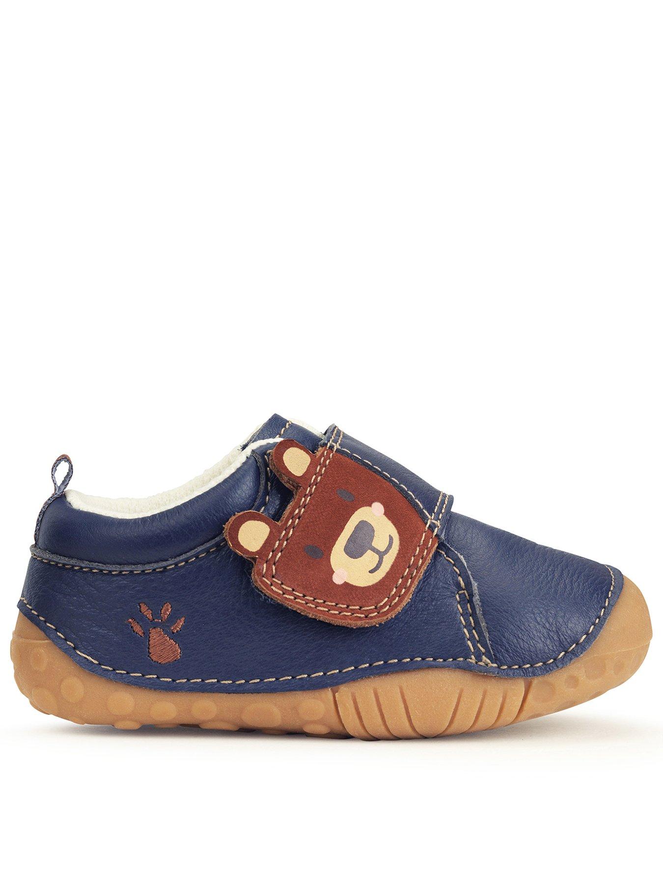 undefined Bear Hug Leather Pre Walker Shoe