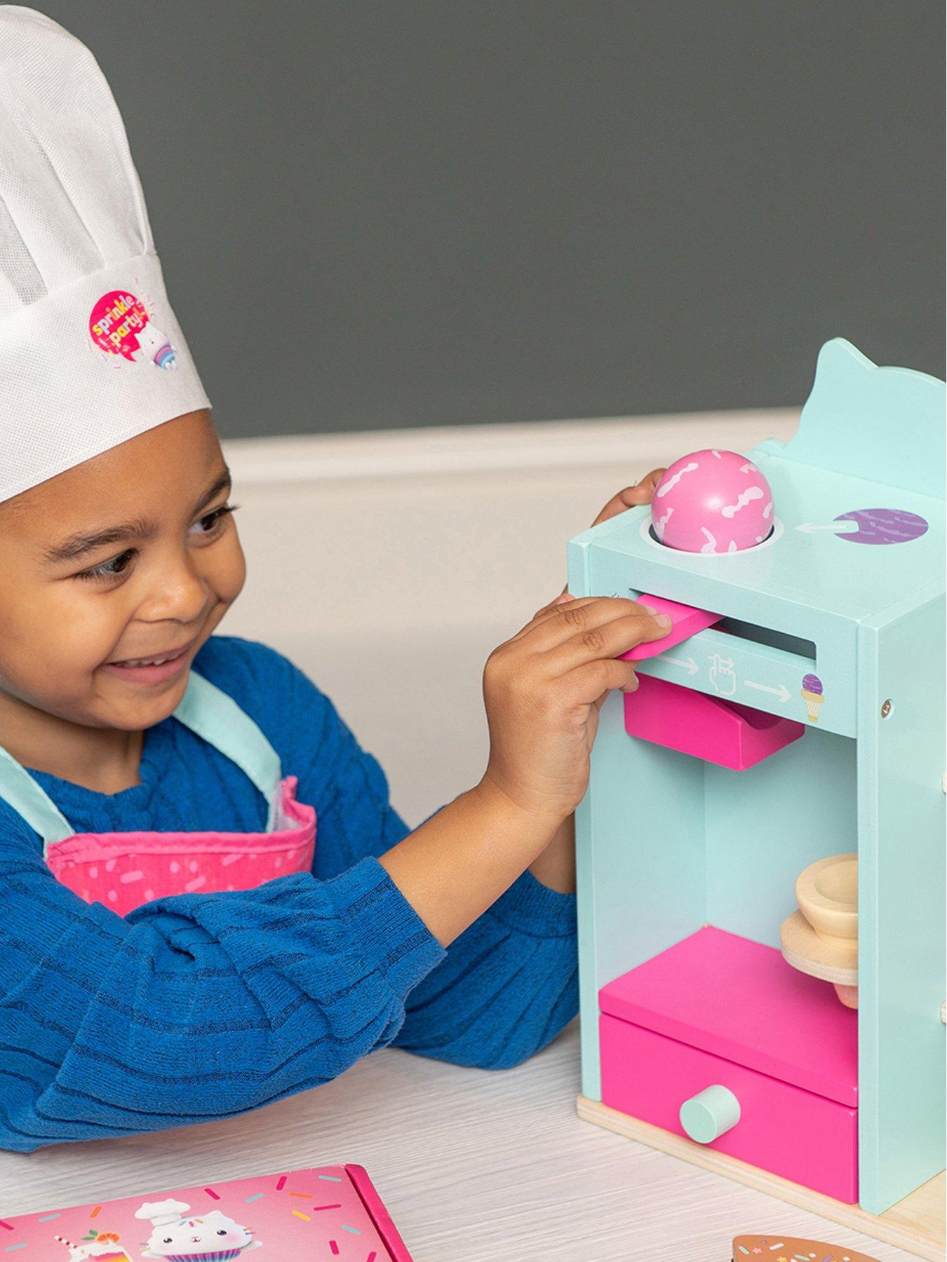 Image 3 of 6 of Gabby's Dollhouse Gabby Dolls House Cakey Cat Cafe