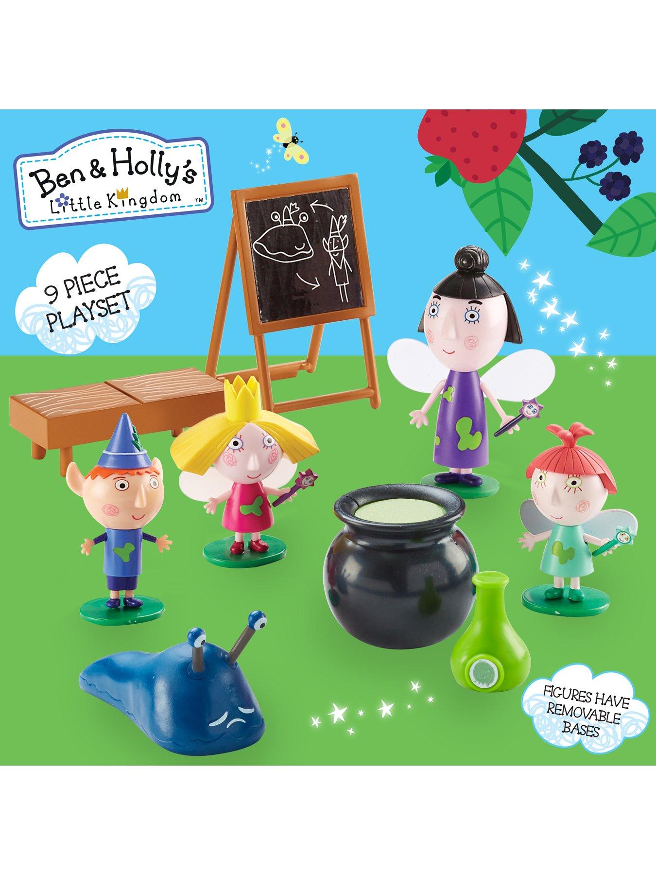 Ben Holly s Little Kingdom Ben Holly Holly s Magic Potion Classroom Very