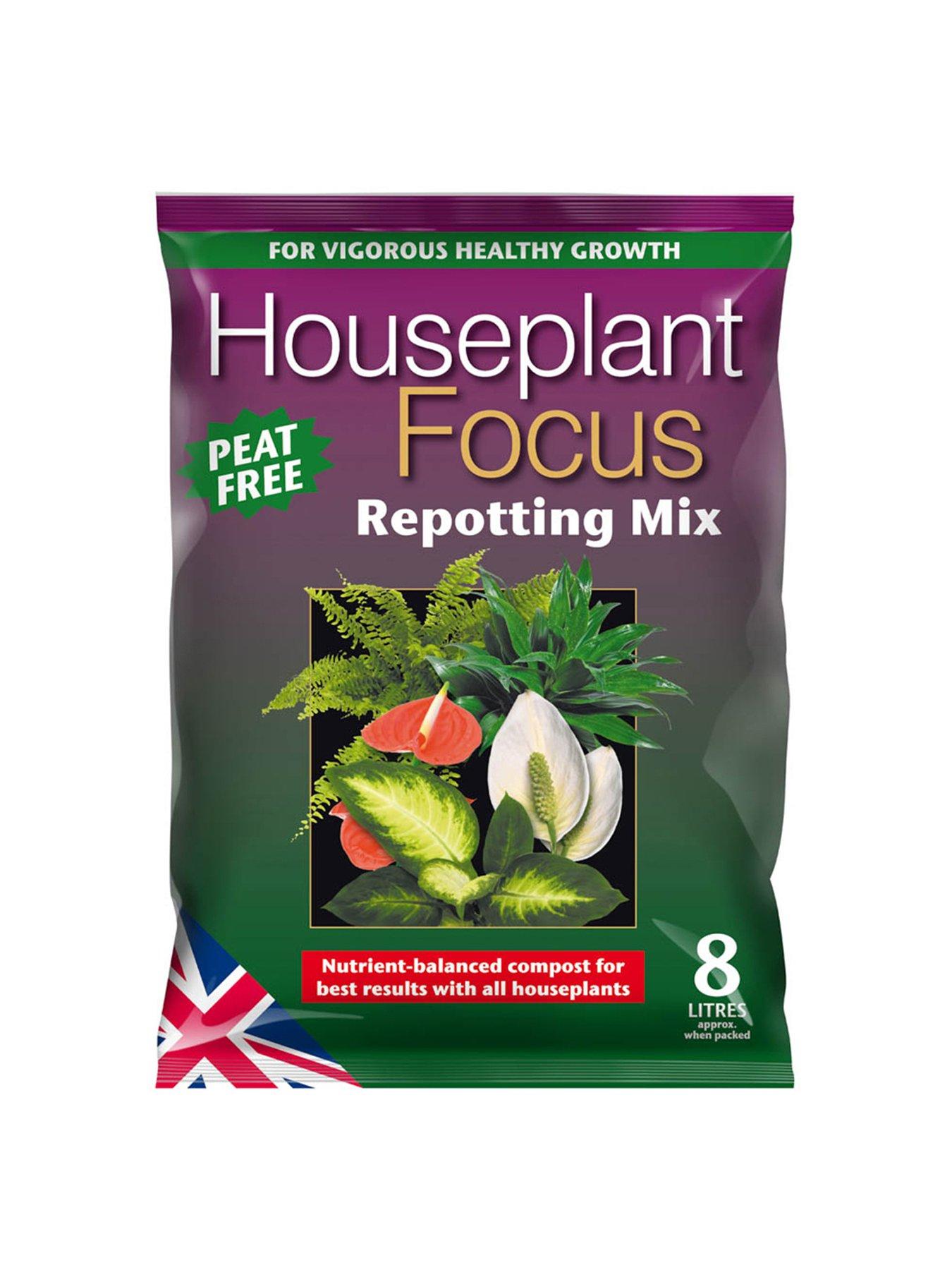 Product photograph of Houseplant Focus Repotting Compost - Peat Free 8 Litre from very.co.uk