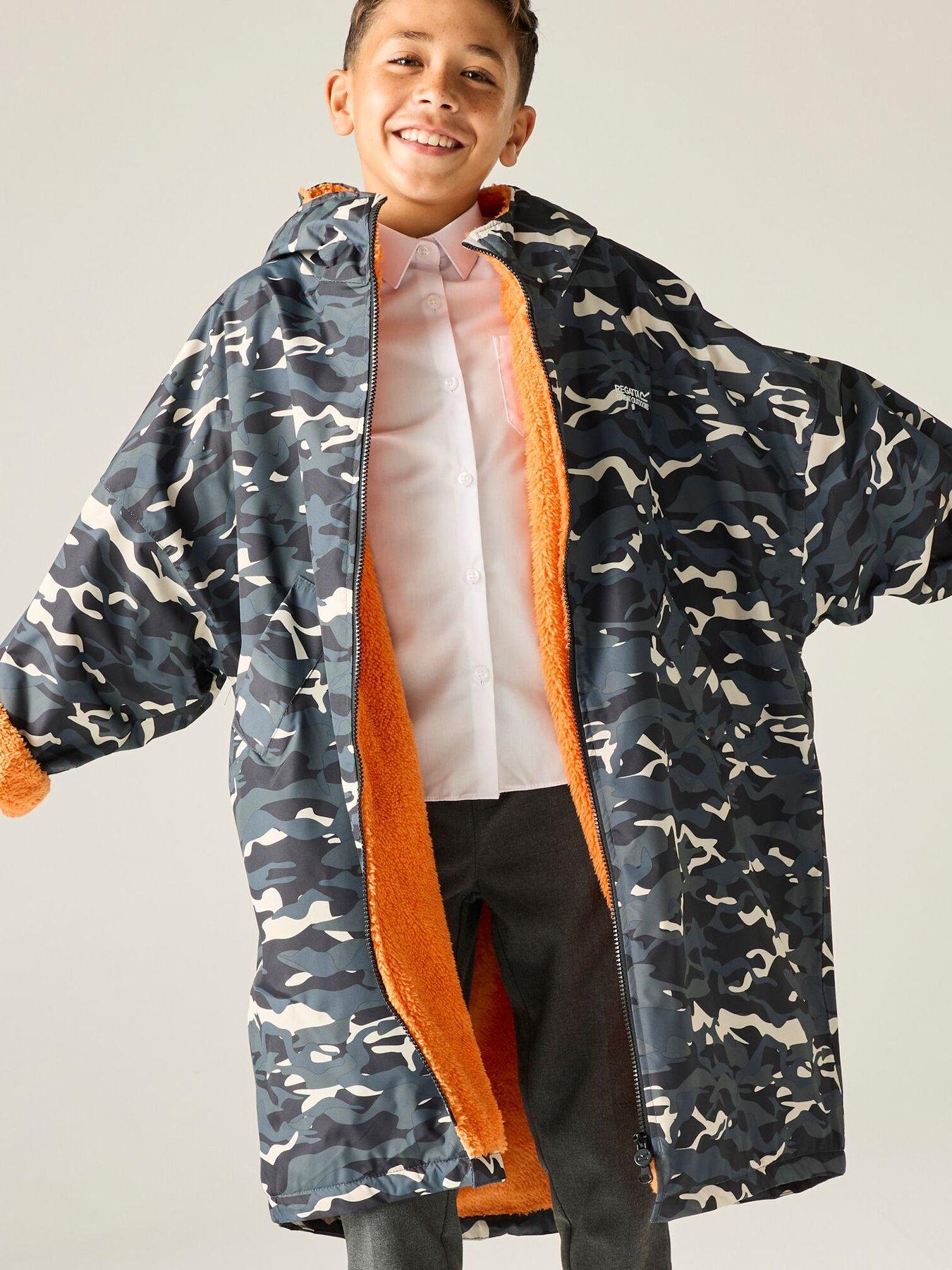 Regatta Junior Changing Robe Waterproof Shell - Black Camo(persimmon ...