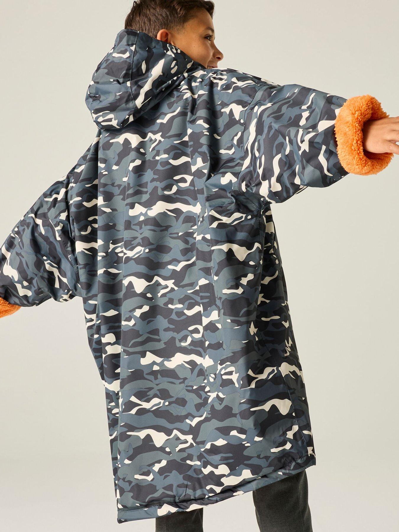 Regatta Junior Changing Robe Waterproof Shell - Black Camo(persimmon ...