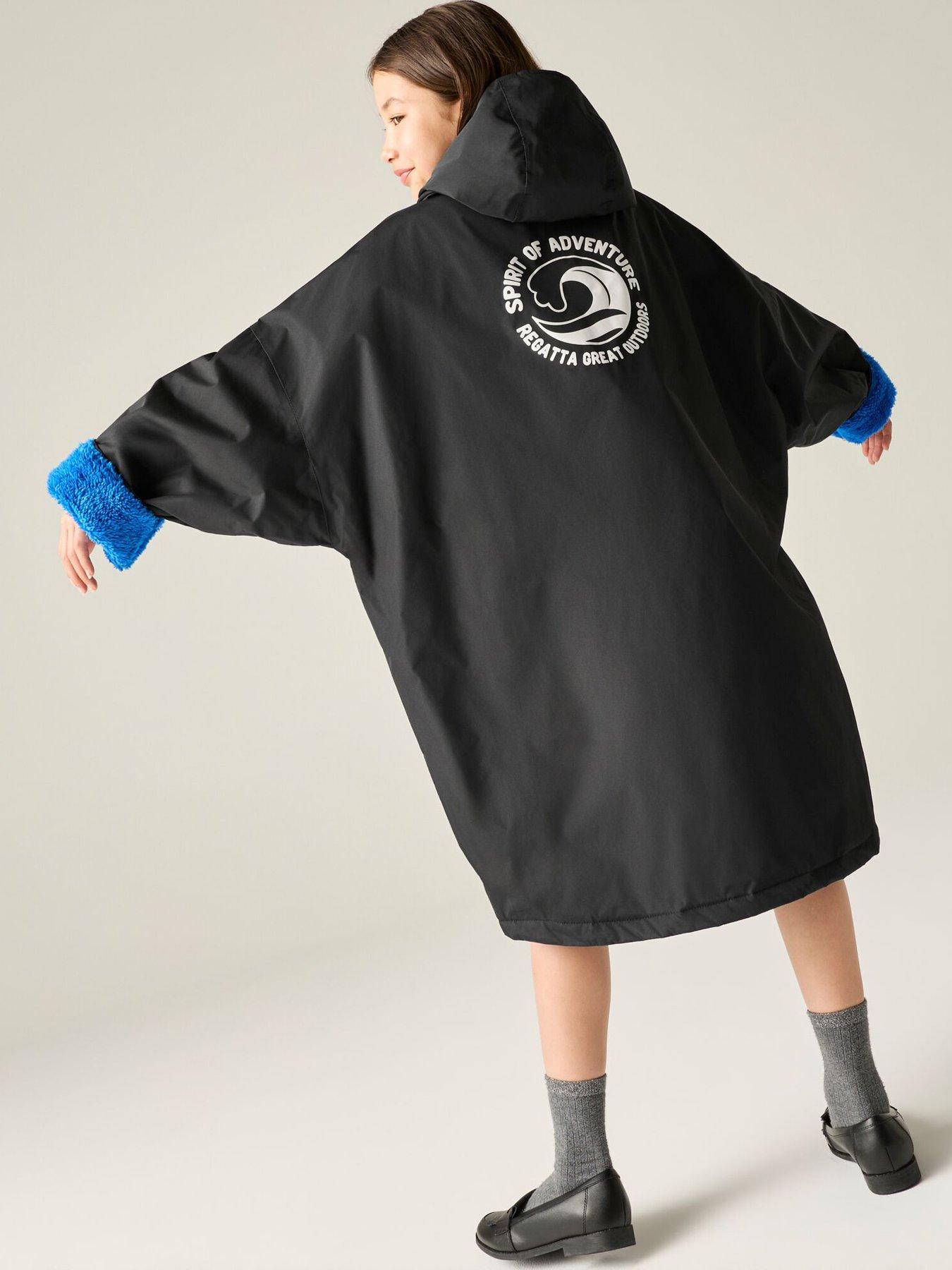 Image 4 of 6 of Regatta Kids Junior Changing Robe Waterproof Shell -black