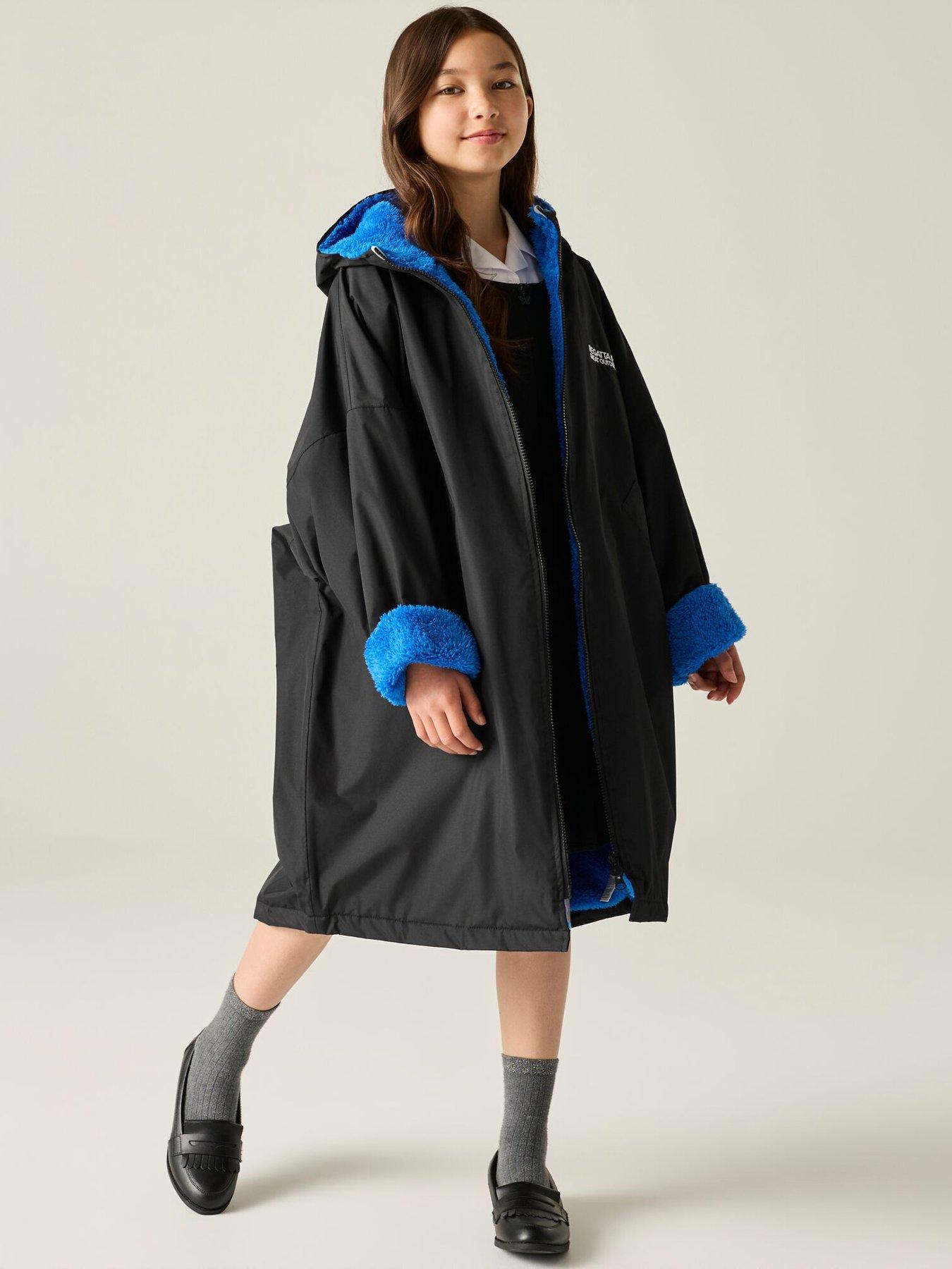 Image 6 of 6 of Regatta Kids Junior Changing Robe Waterproof Shell -black