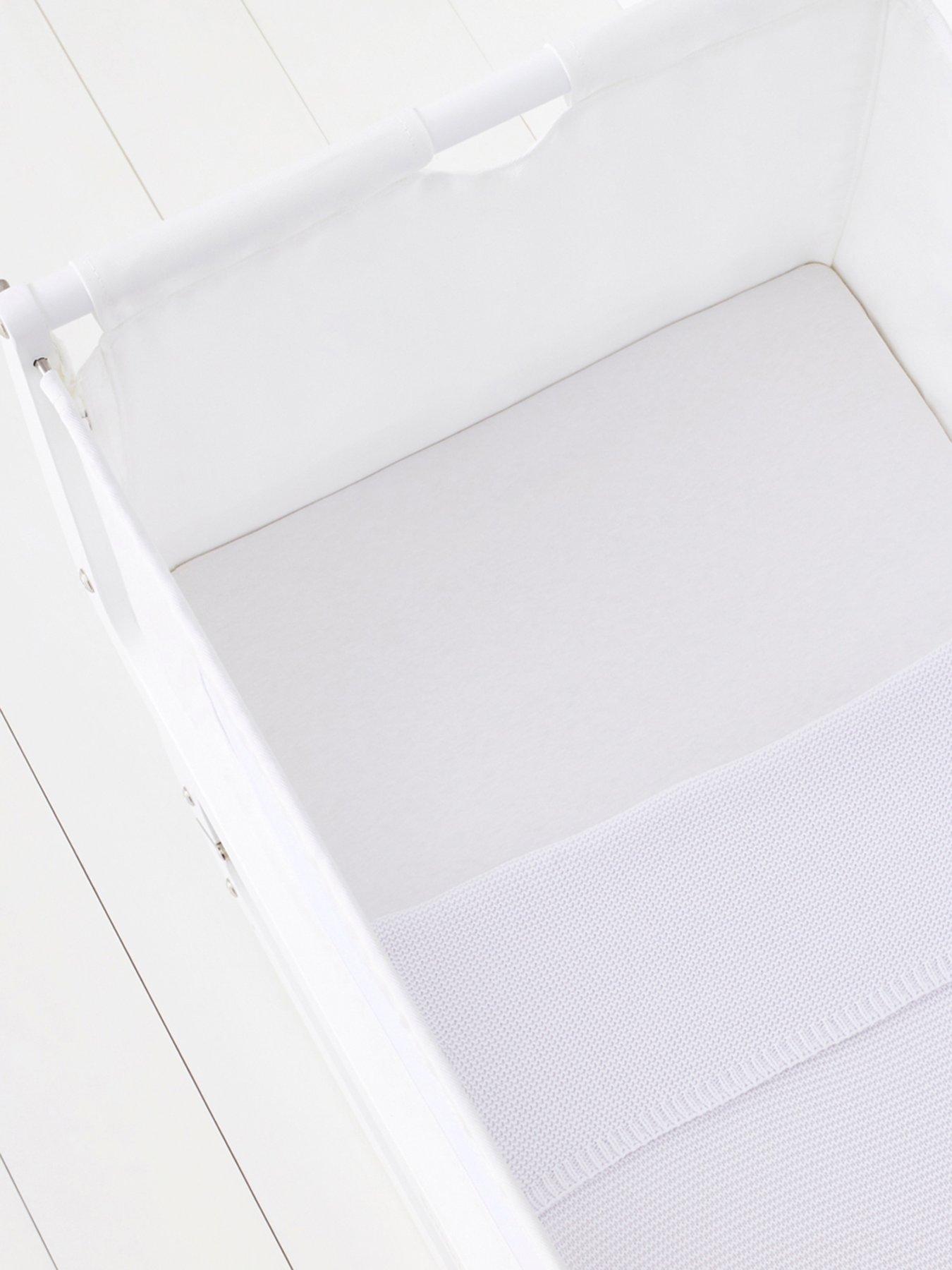 Product photograph of Snuz 2 Pack Fitted Sheets - Sn Uuml Zpod Sn Uuml Zpod Studio Crib - White from very.co.uk