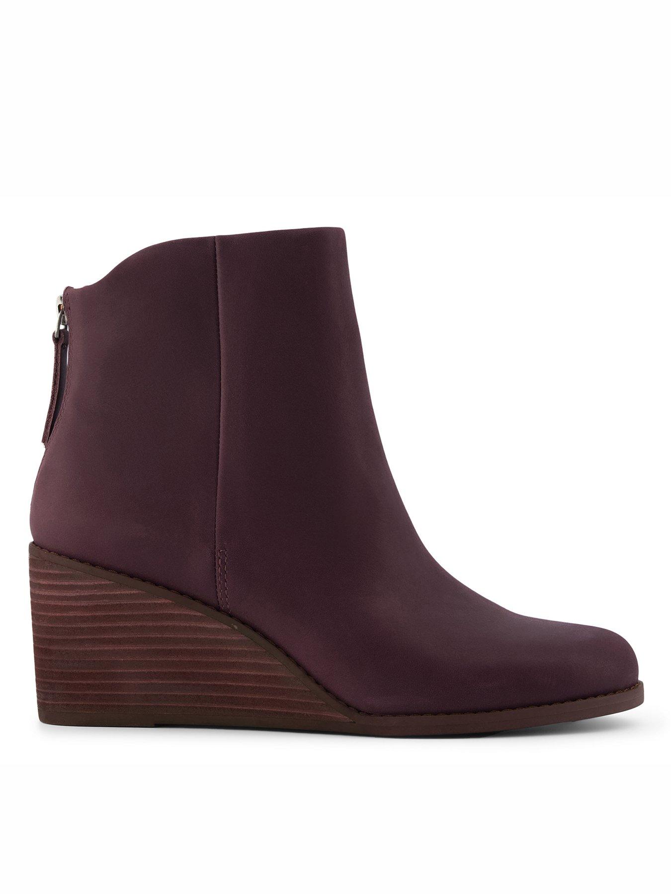 undefined Casey Boot - Blackberry