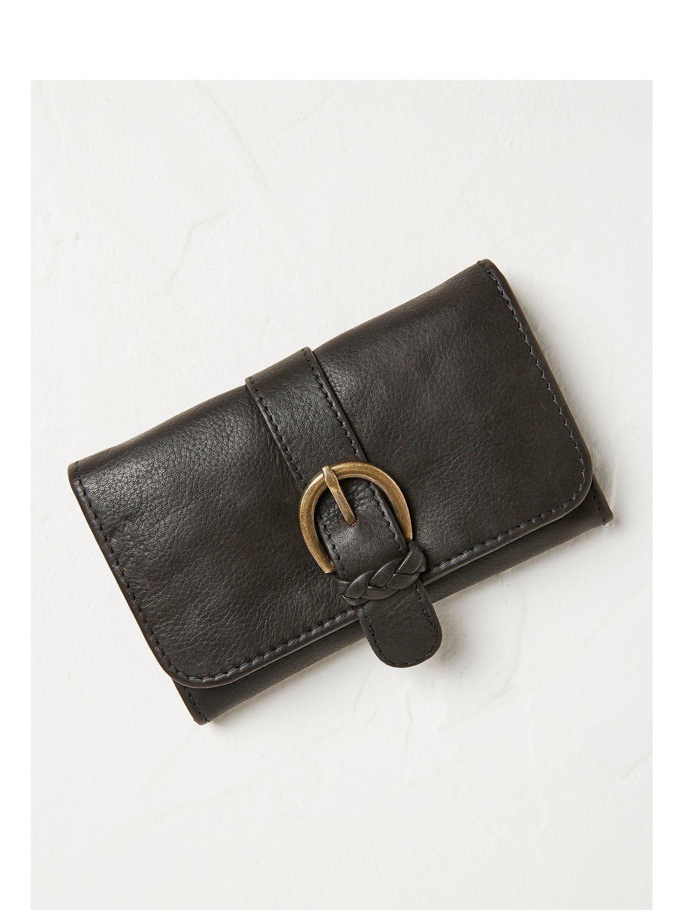 Buckle purse online