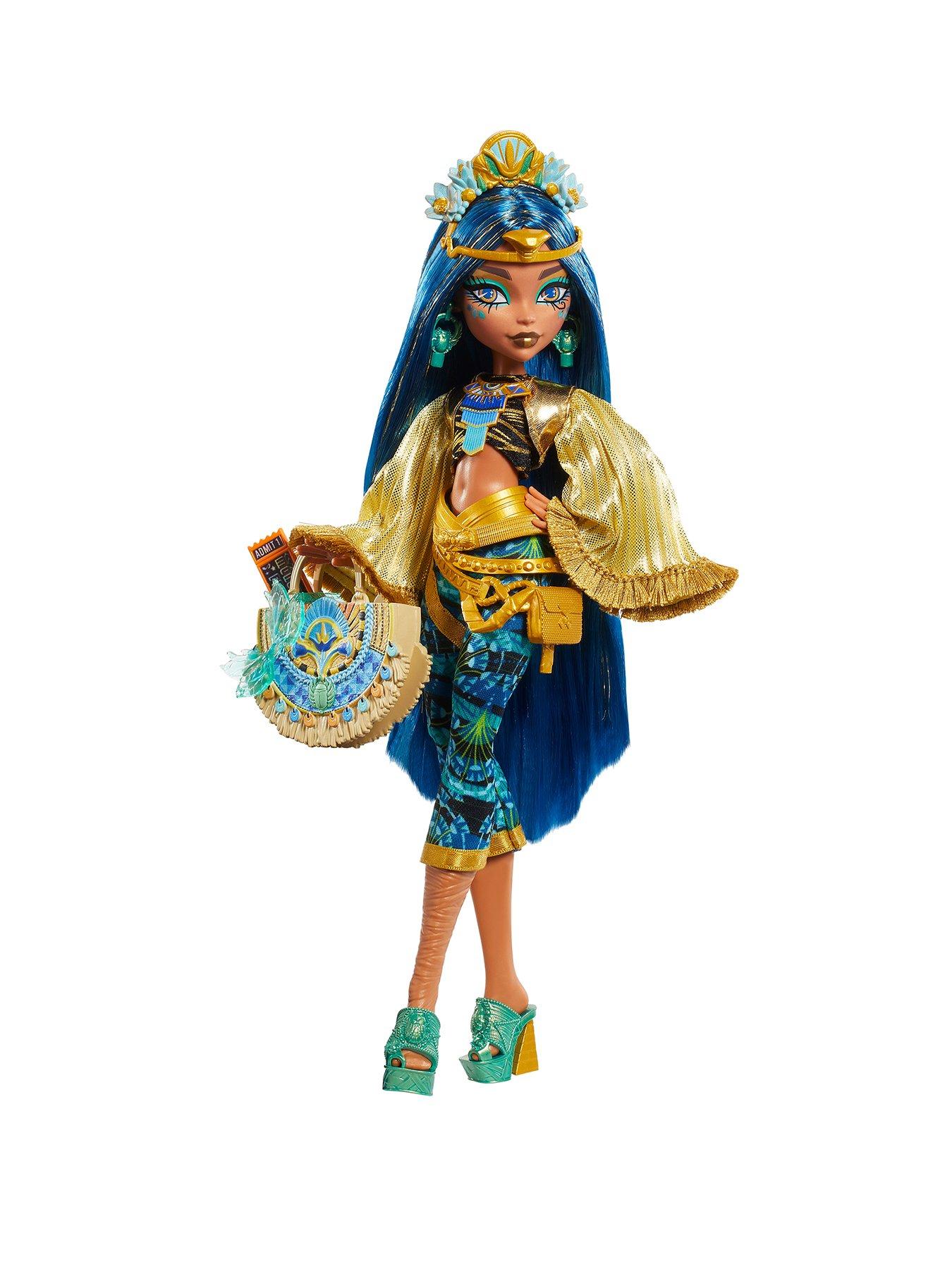 Monster High Monster Fest Cleo De Nile Fashion Doll and Accessories