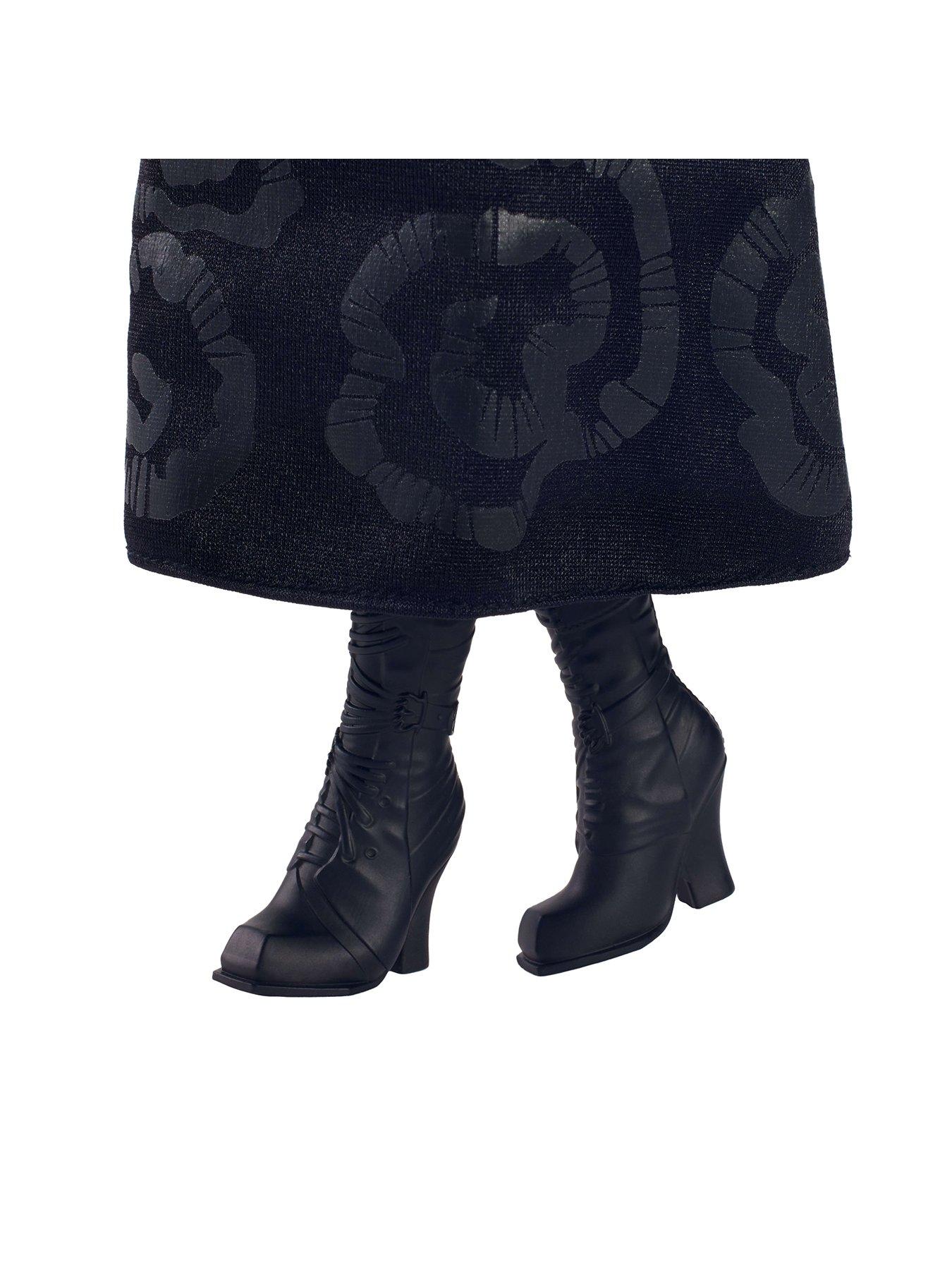 Image 6 of 8 of Wicked Elphaba Fashion Doll