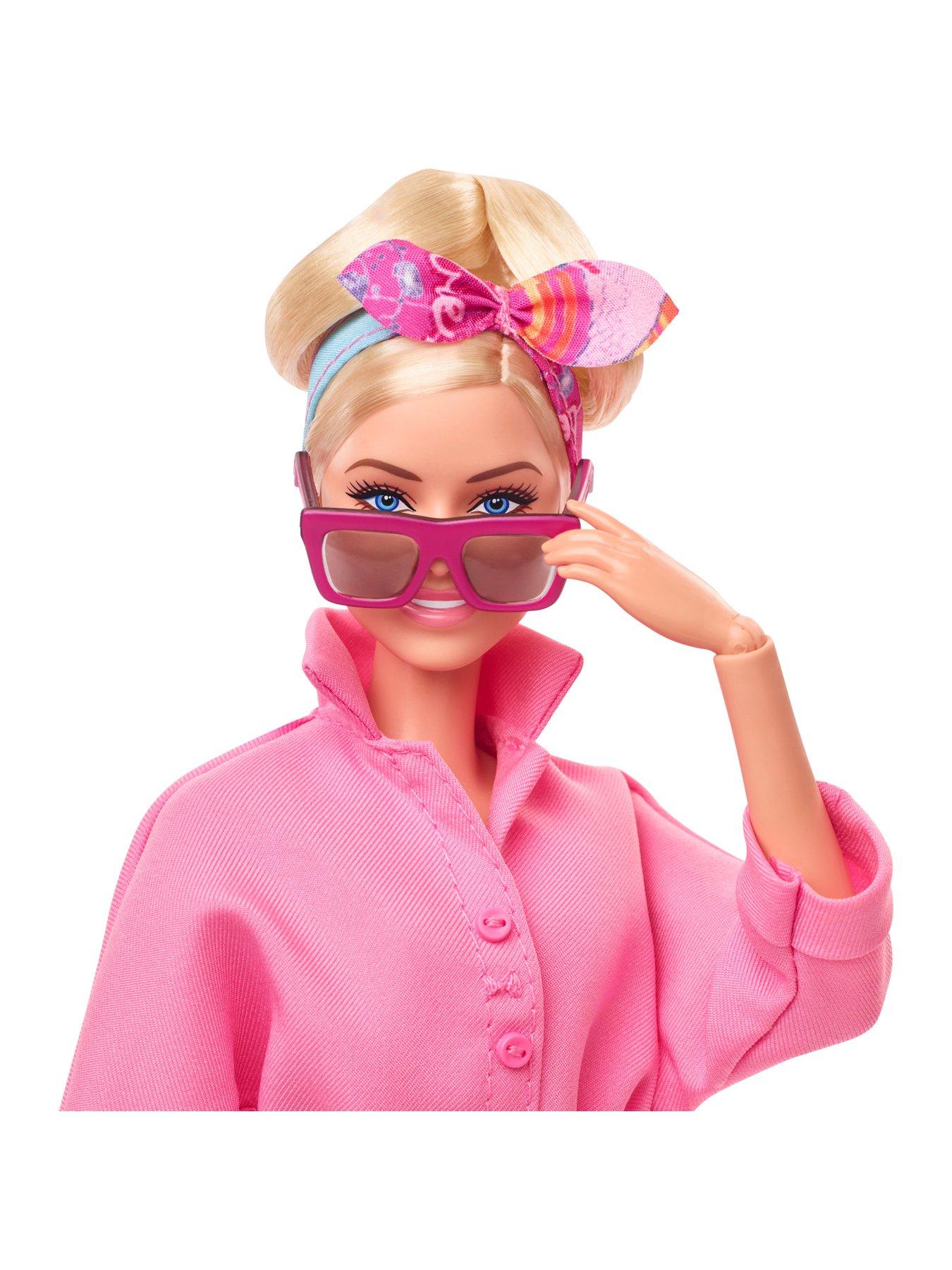 Barbie The Movie Collectible Doll, Margot Robbie as Barbie in Pink ...