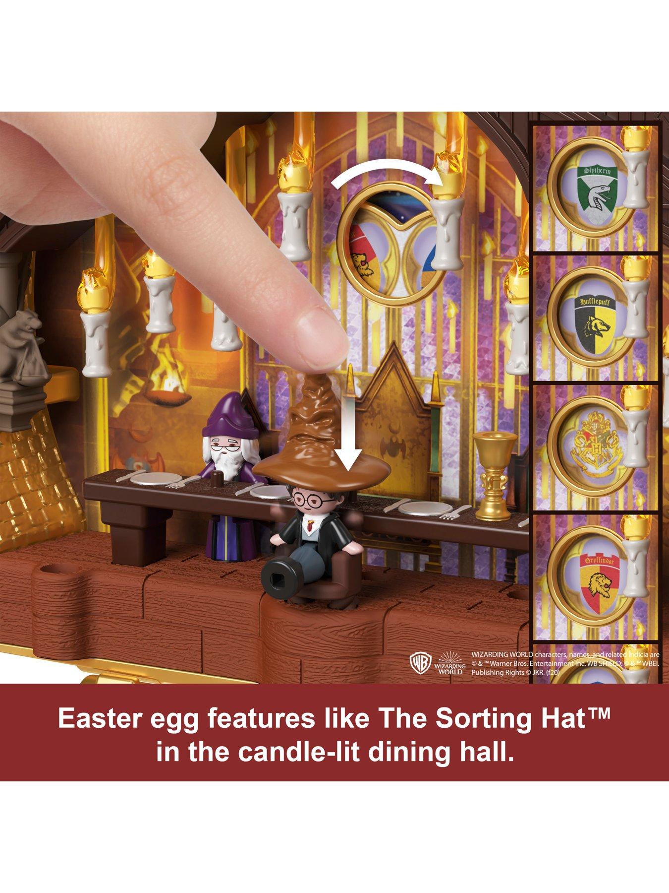 Image 5 of 8 of Polly Pocket Harry&nbsp;Potter&nbsp;Collector Compact with 5 Dolls and 11 Accessories
