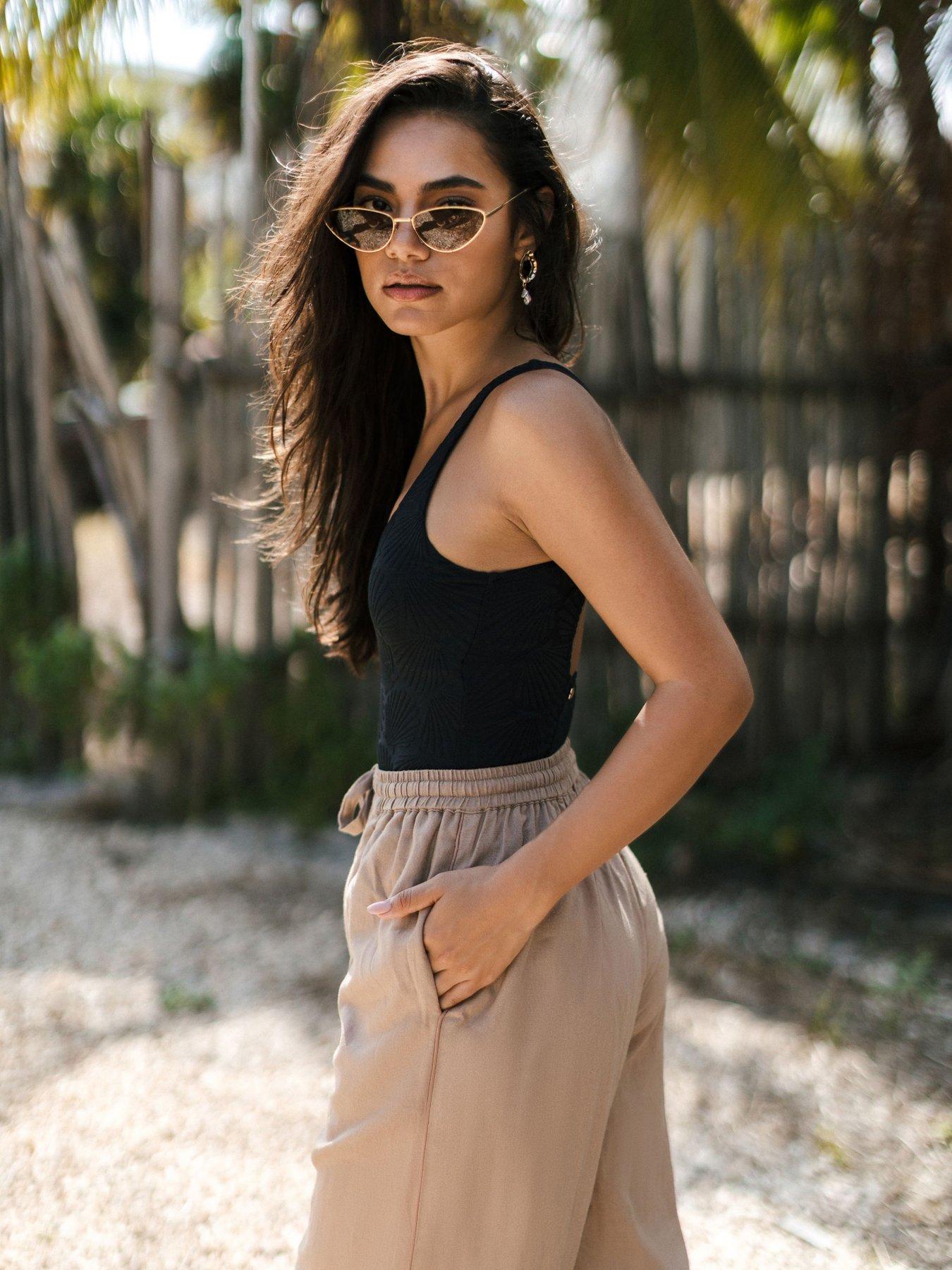 Chelsea wide leg pant deals