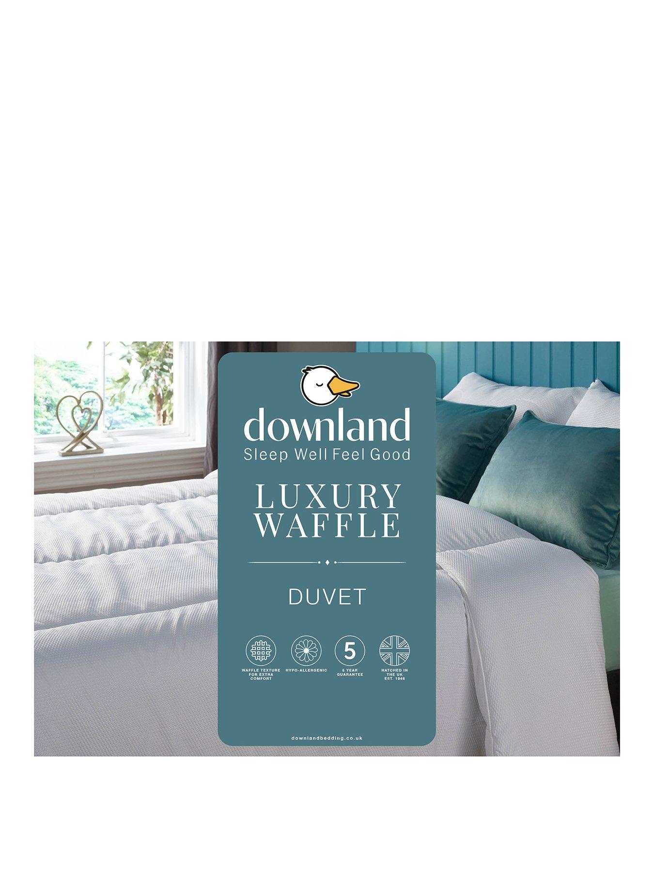 Image 2 of 4 of Very Home Luxury&nbsp;Waffle Duvet -&nbsp;15 Tog - White