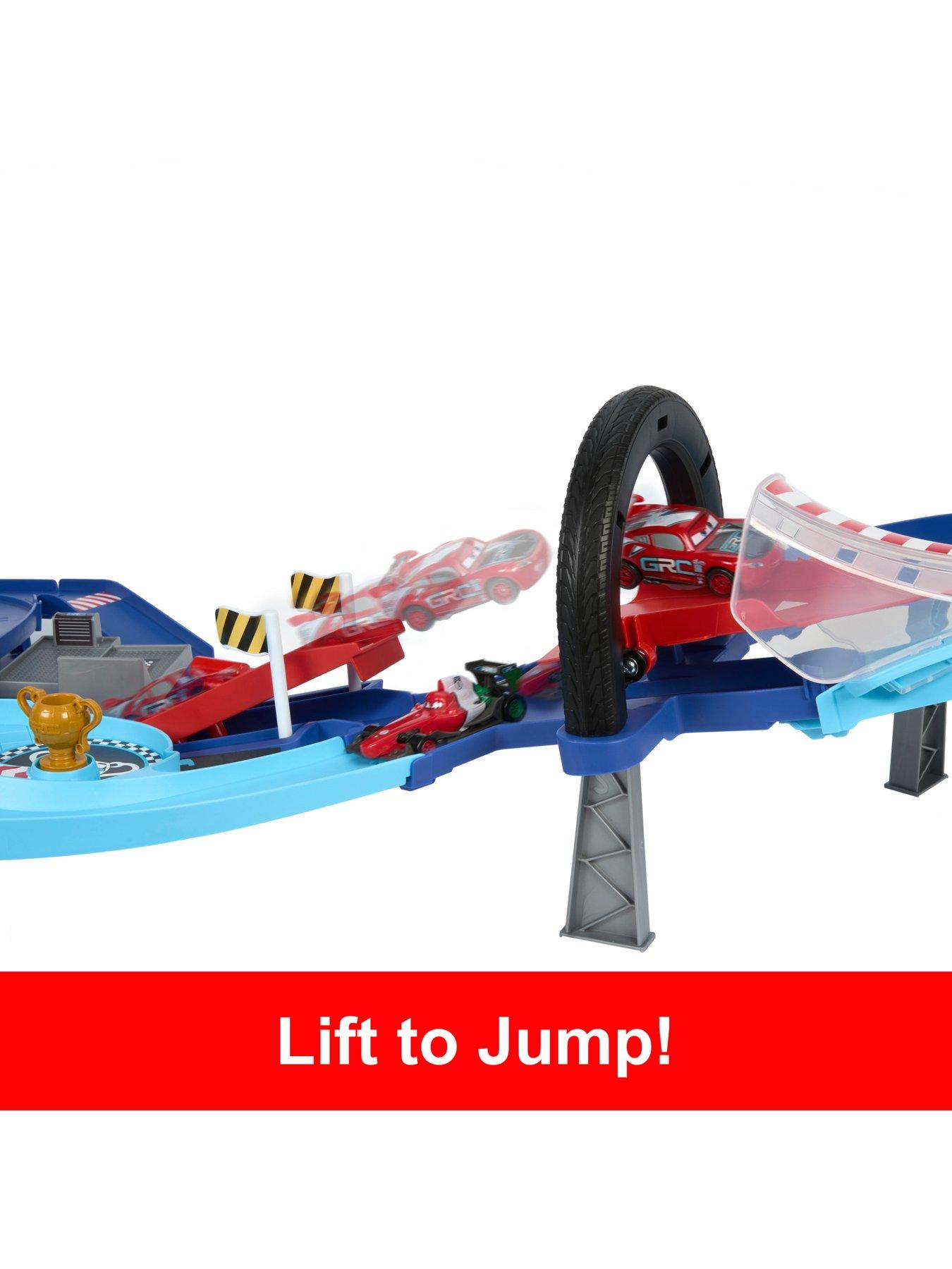 Image 4 of 7 of Disney Pixar Cars GRC Playset