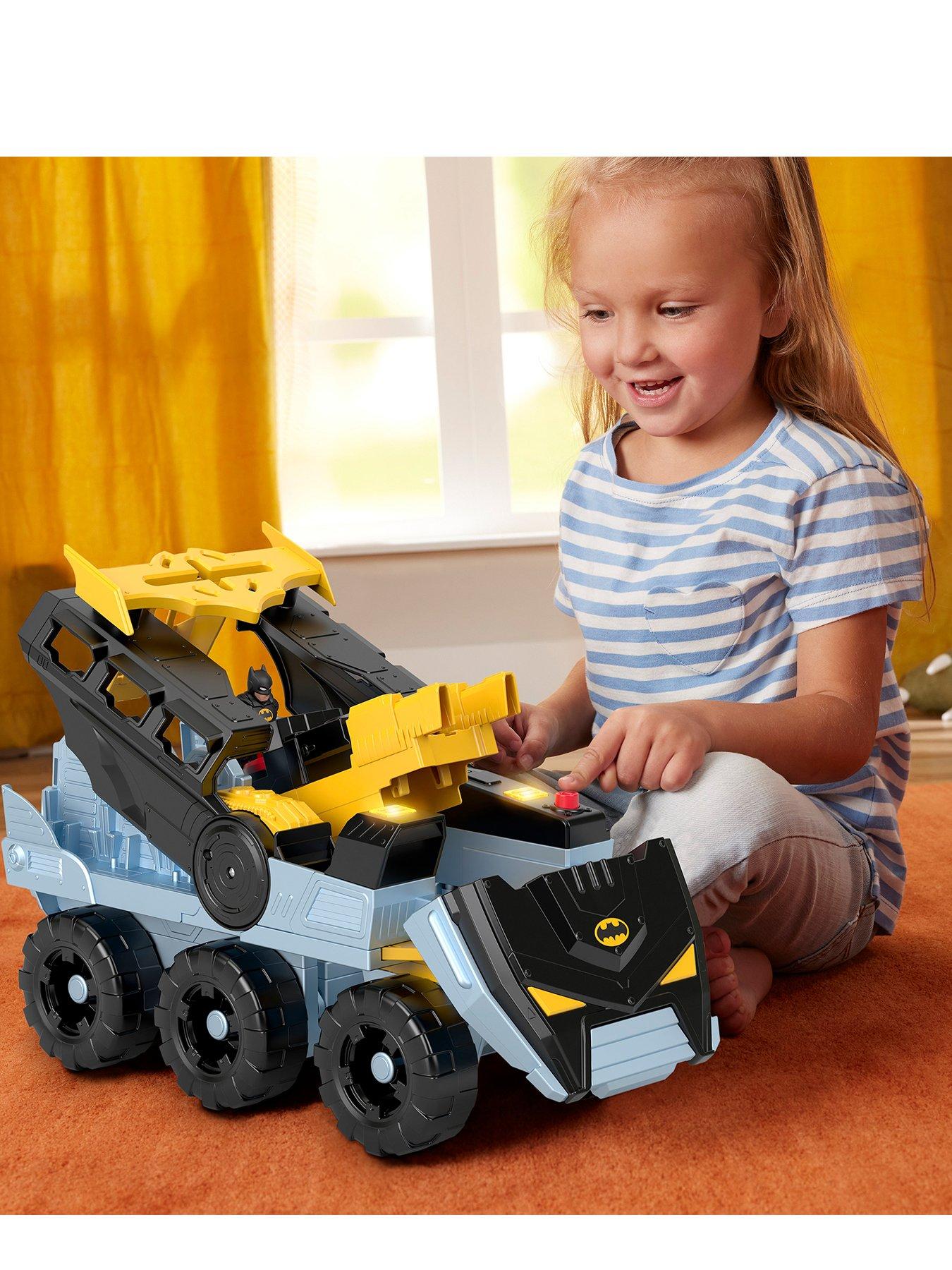 undefined DC Super Friends Transforming Bat-Tank