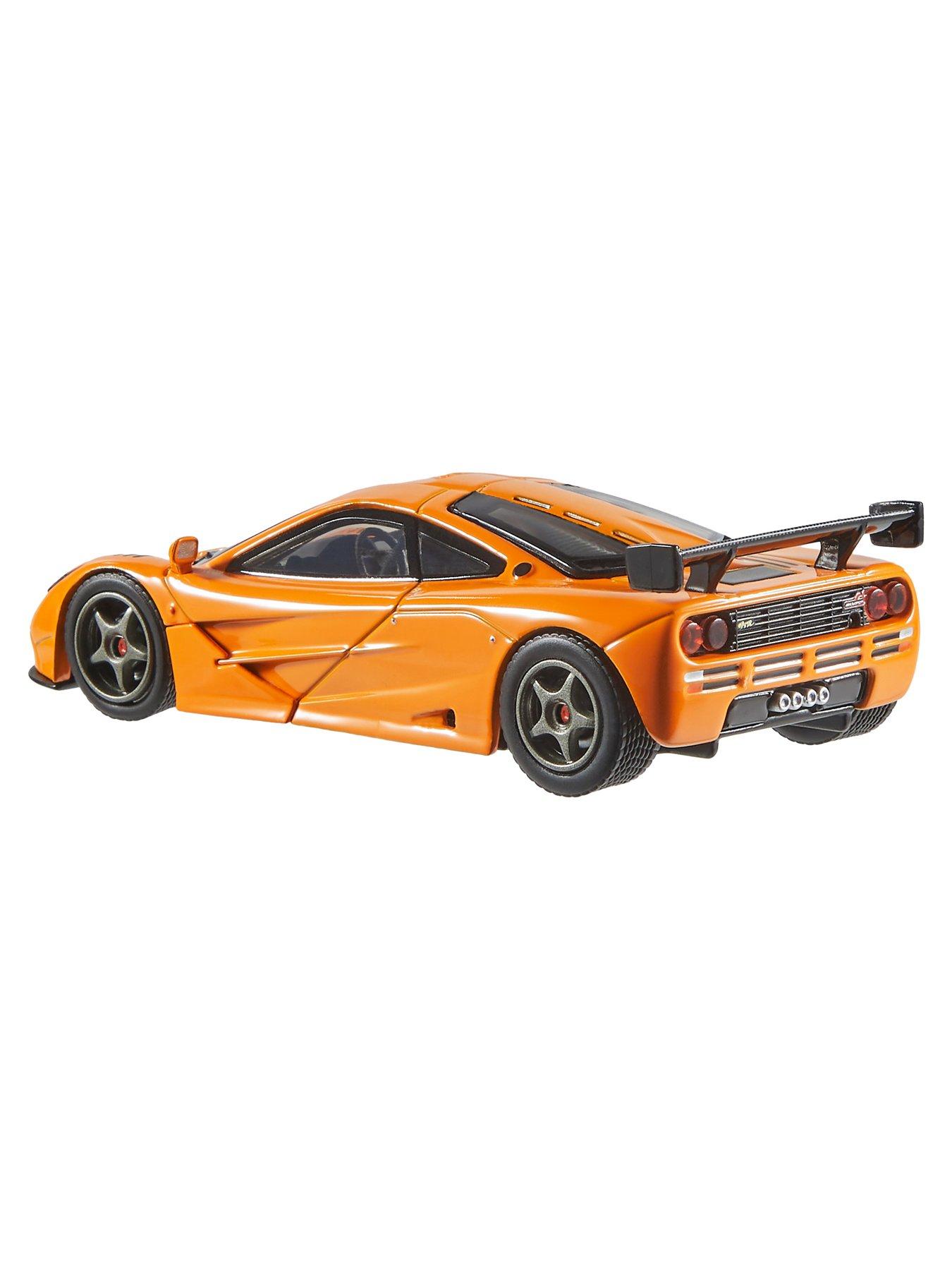 Image 4 of 6 of Hot Wheels Premium 1:43: McLaren F1 GTR