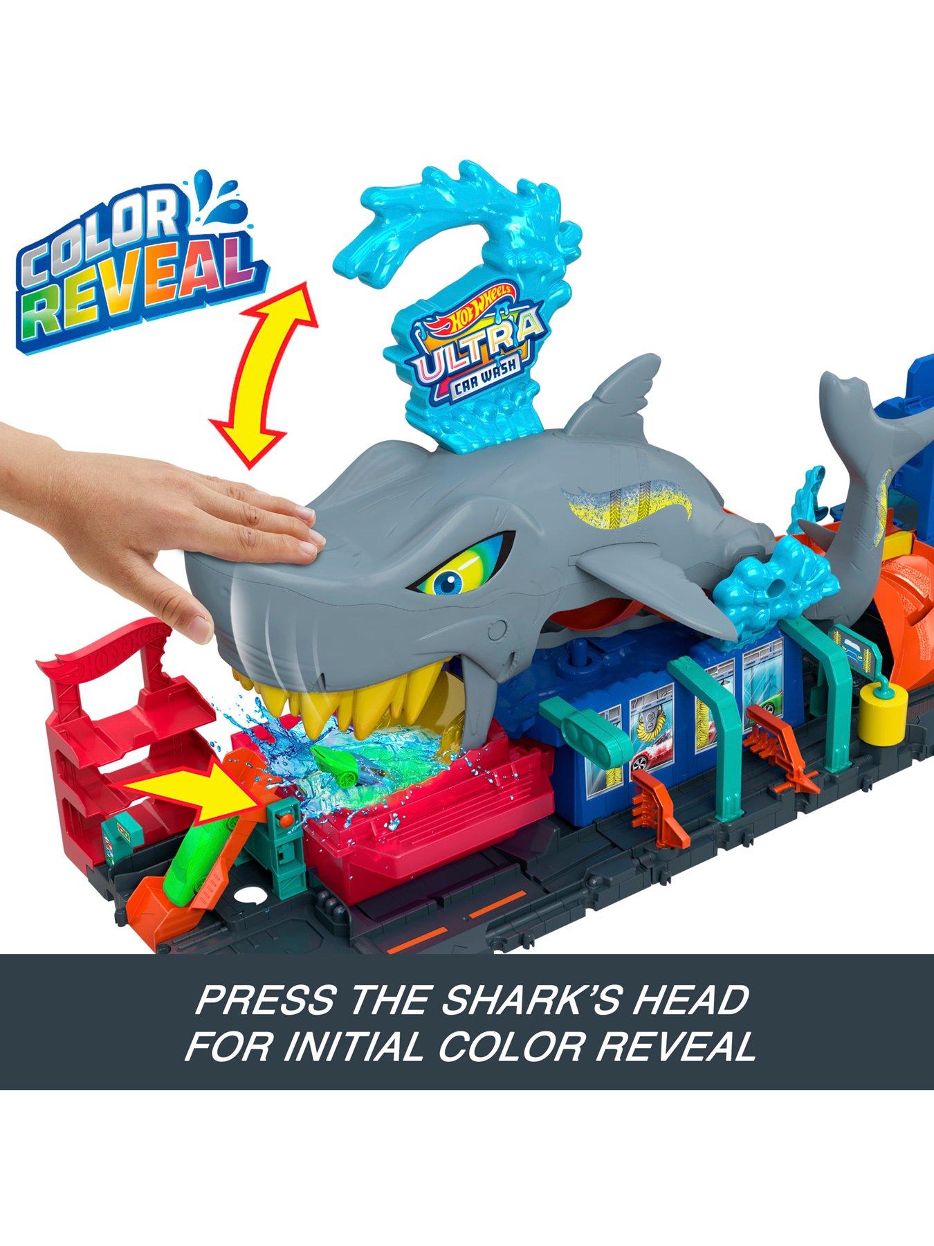 Hot Wheels City Ultra Shark Car Wash Very