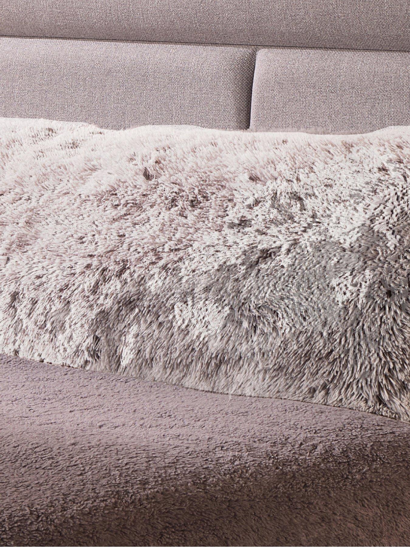 The Very Collection Long Hair Bolster Pillow 137cm - Silver