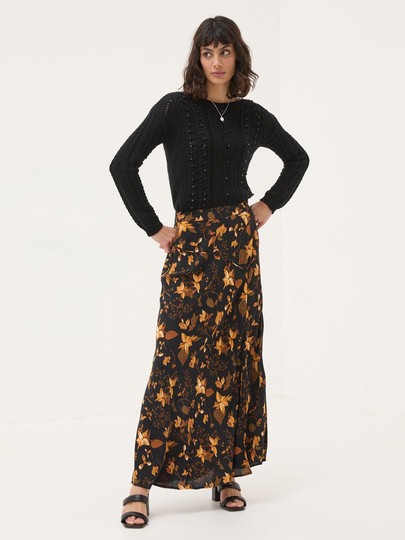 Image 3 of 4 of FatFace Damson Beaded Jumper - Black