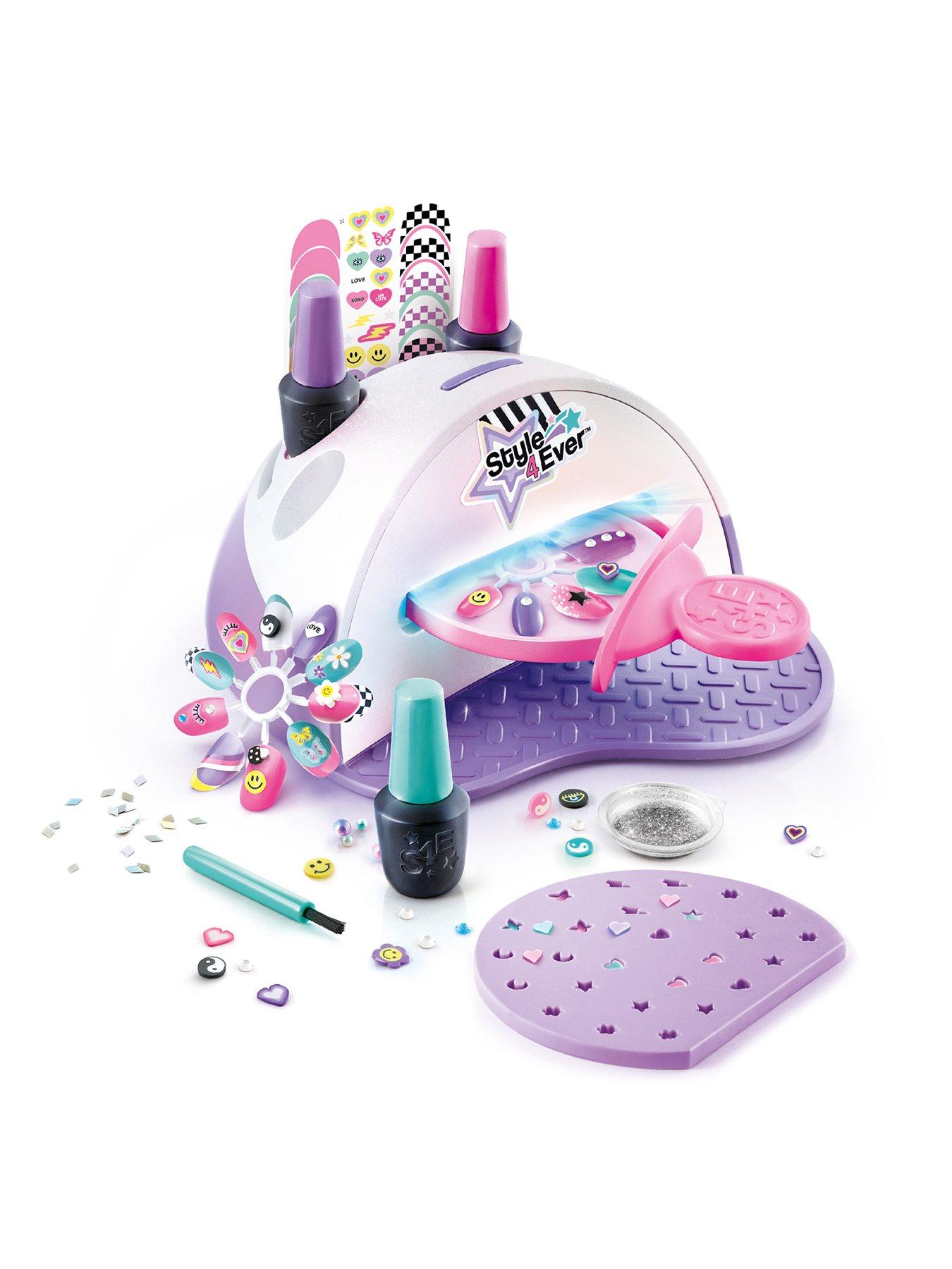 Image 3 of 7 of Style 4 Ever Nail Art Gel Studio