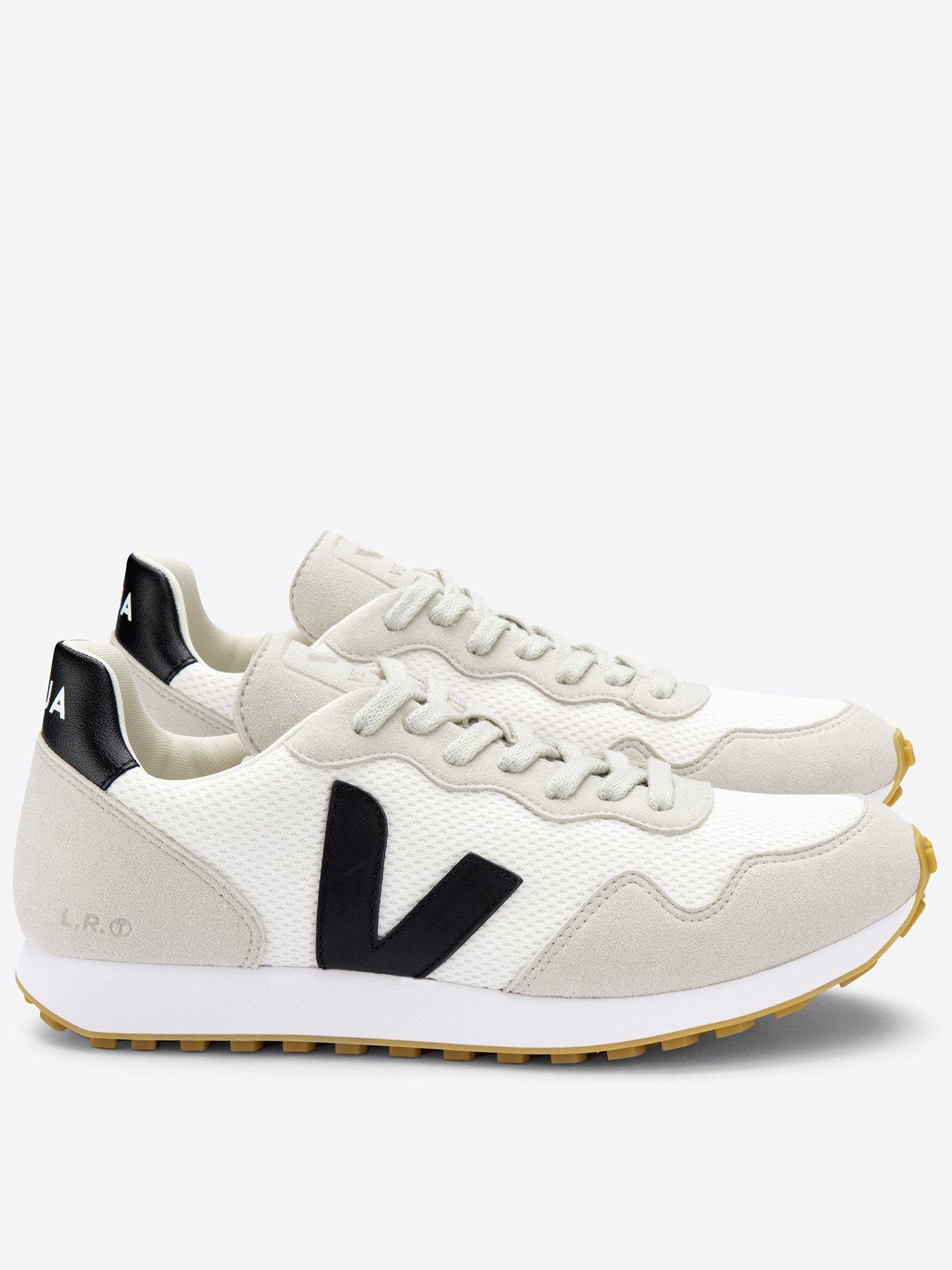 Veja hexa white black sales