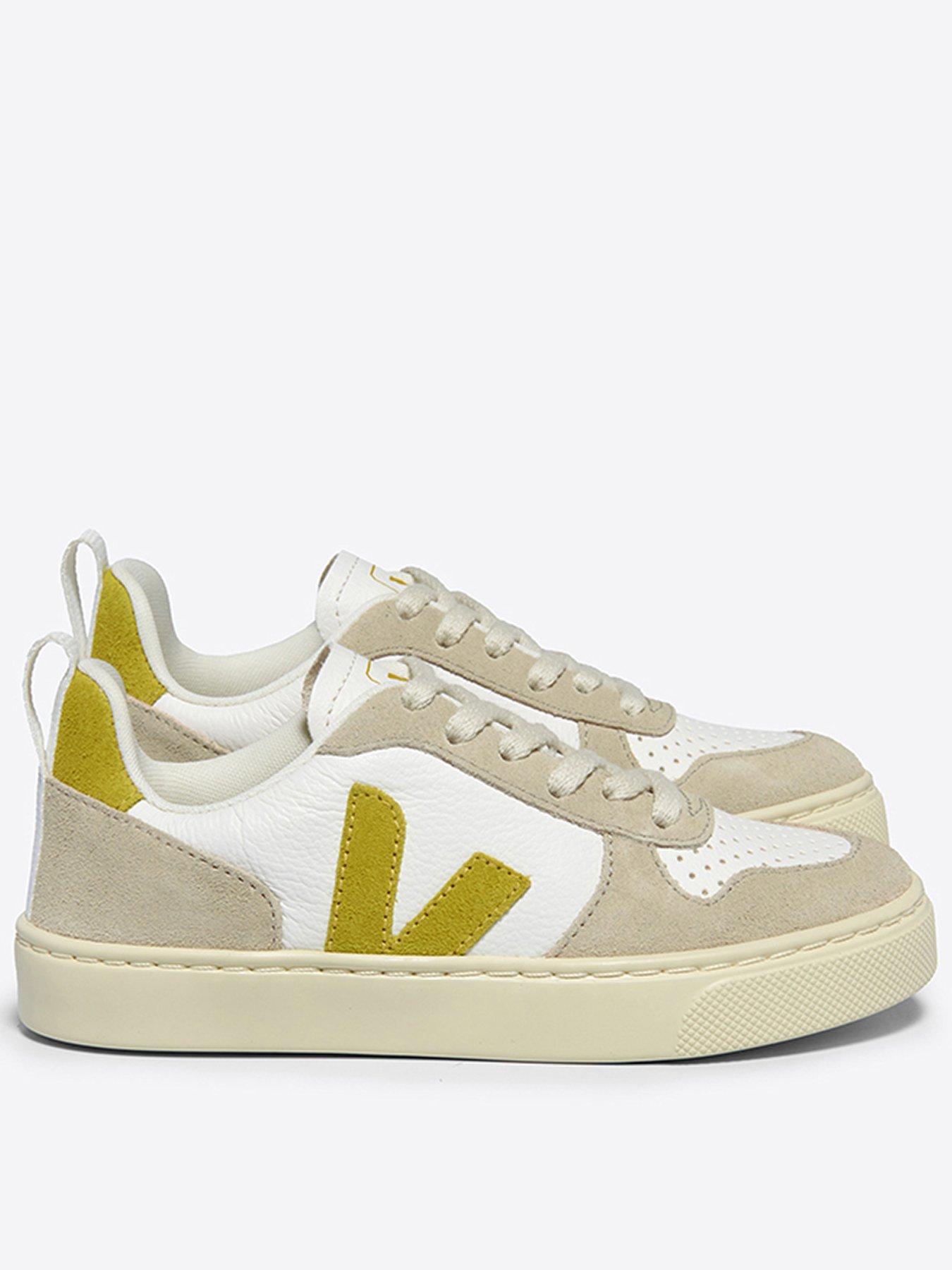 undefined Junior Small V-10 Laces Trainers - White/Green