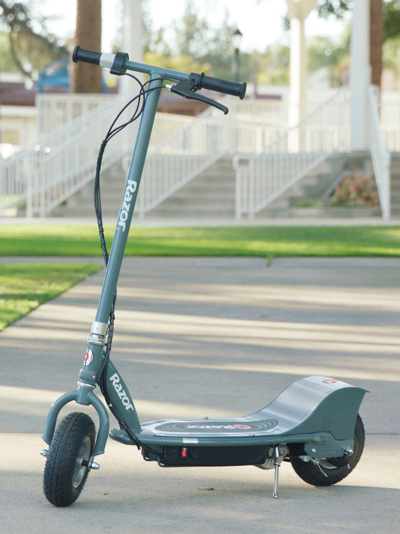 Image 5 of 8 of Razor E300 24 Volt Scooter - Matt Grey