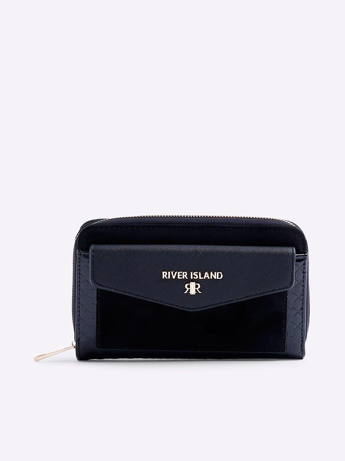 Black river purse hotsell