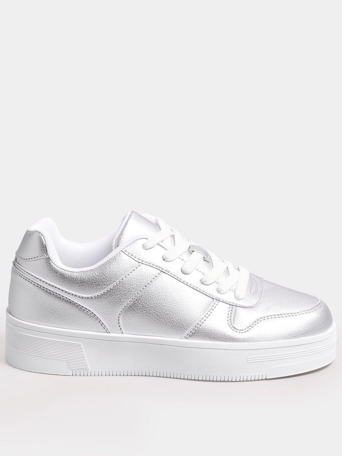 Image 1 of 4 of Yours Wide Fit Chunky Trainer - Silver