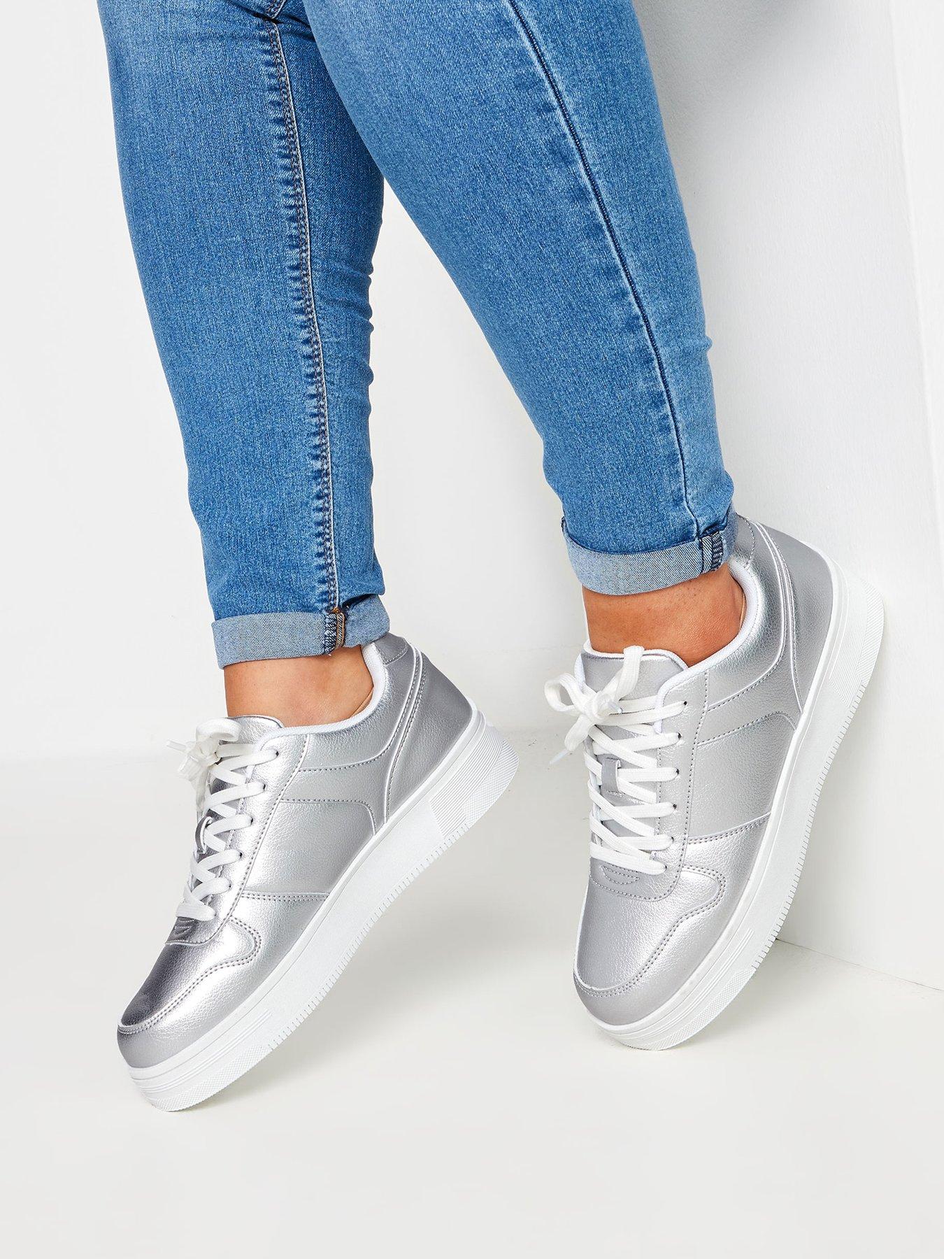 Image 4 of 4 of Yours Wide Fit Chunky Trainer - Silver