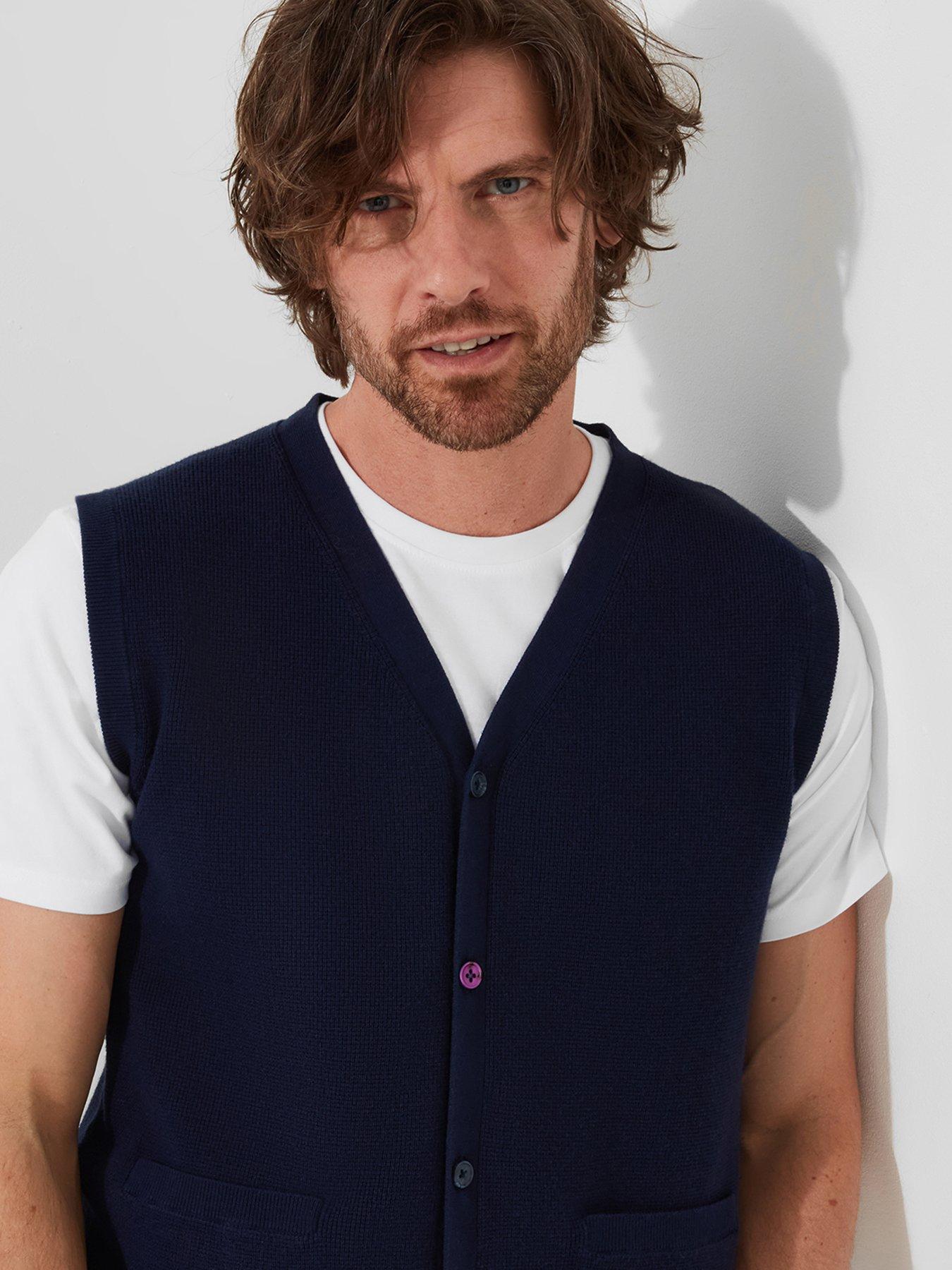 Red knit vest deals