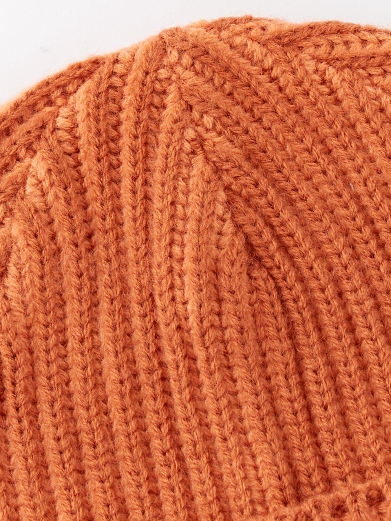 Image 4 of 4 of Vans Unisex Nesbit Cuff Beanie - Dark Red