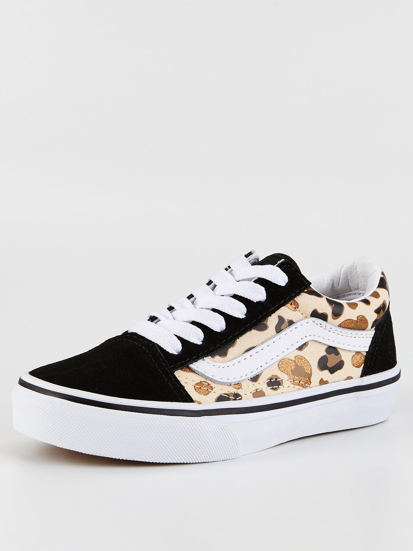Image 2 of 7 of Vans Kid's Old Skool Trainers - Animal Print