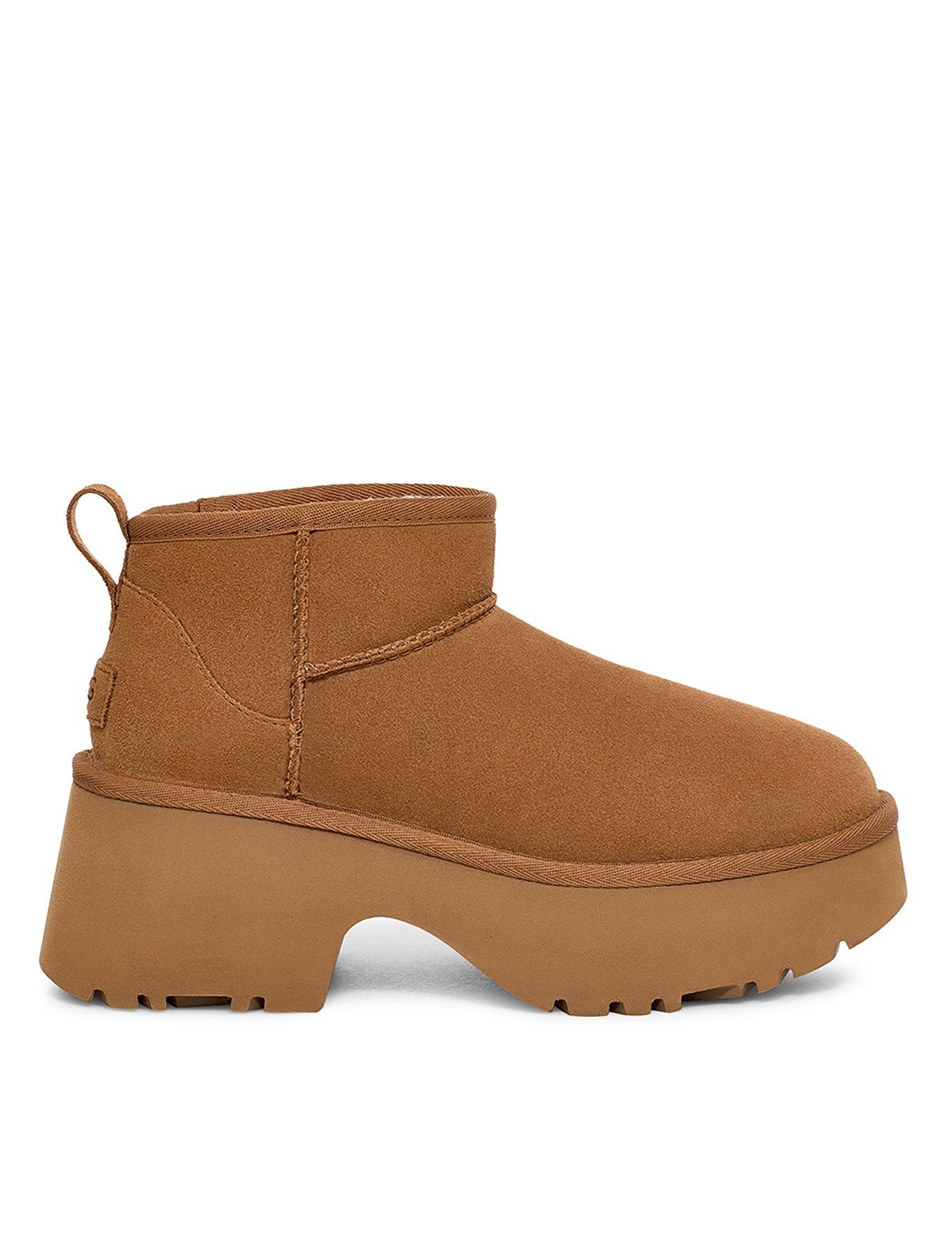 undefined Womens Classic Ultra Mini New Heights Boot - Chestnut