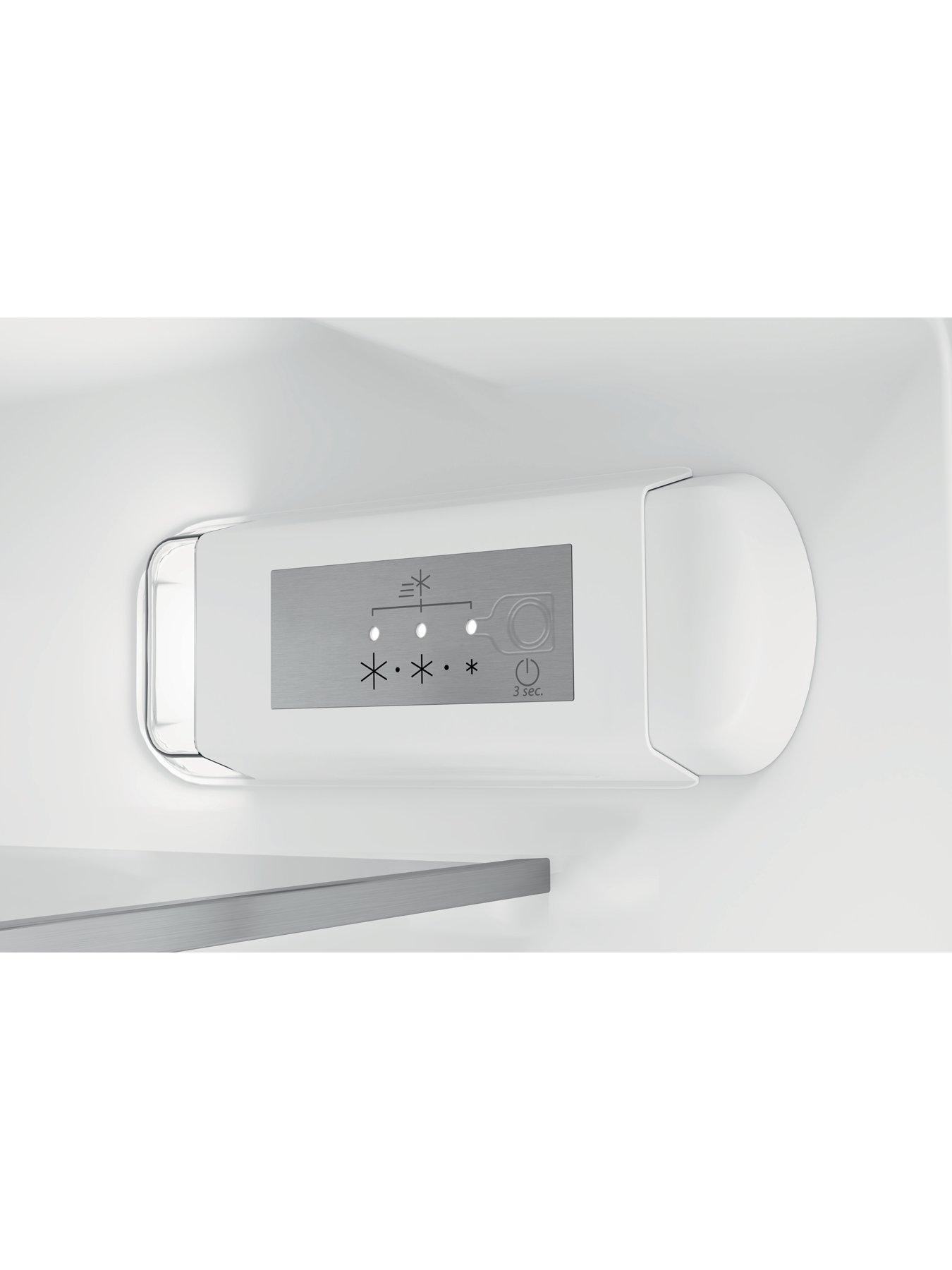 Image 4 of 5 of Hotpoint Low Frost HS12A1DUK2 Integrated Fridge