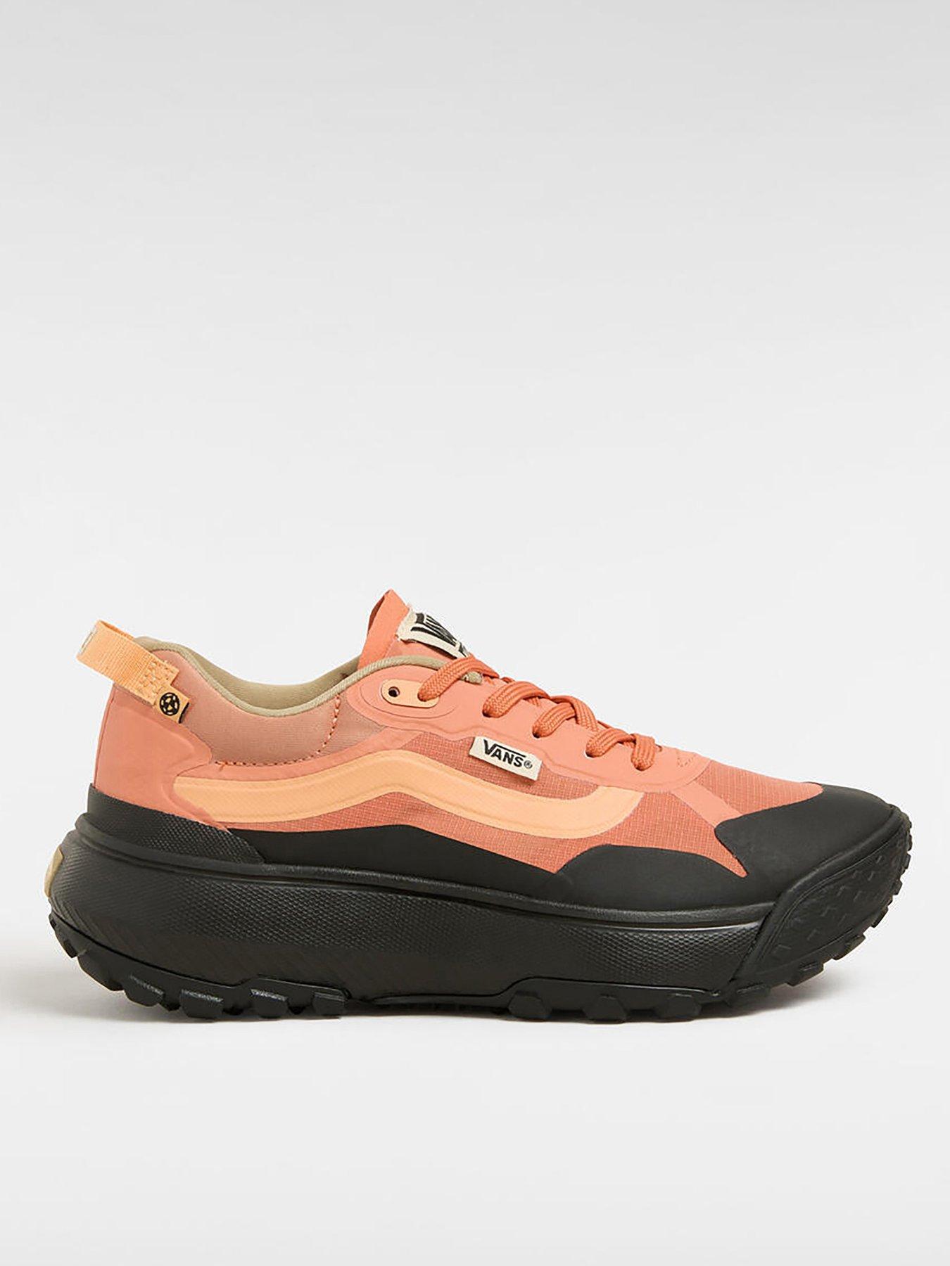 Vans Women s Mte Crosspath Dark Red Very