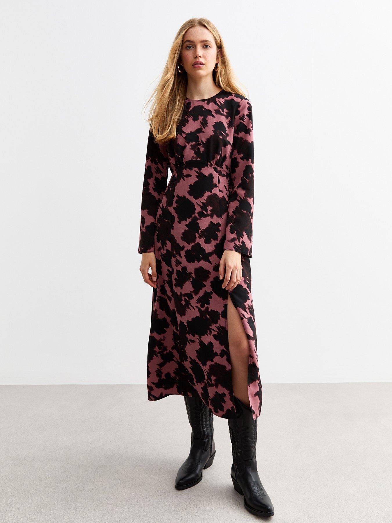 undefined Fiona Floral Flute Sleeve Midi Dress - Red