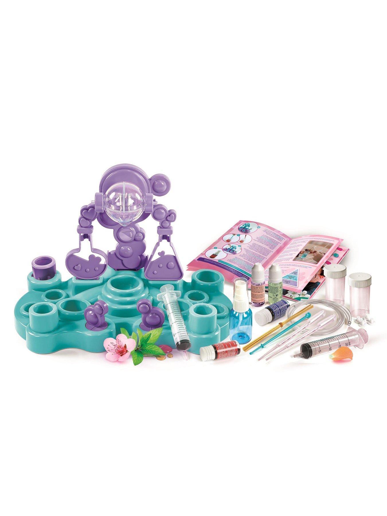 Image 4 of 5 of Clementoni Perfume Lab Deluxe Science Kit