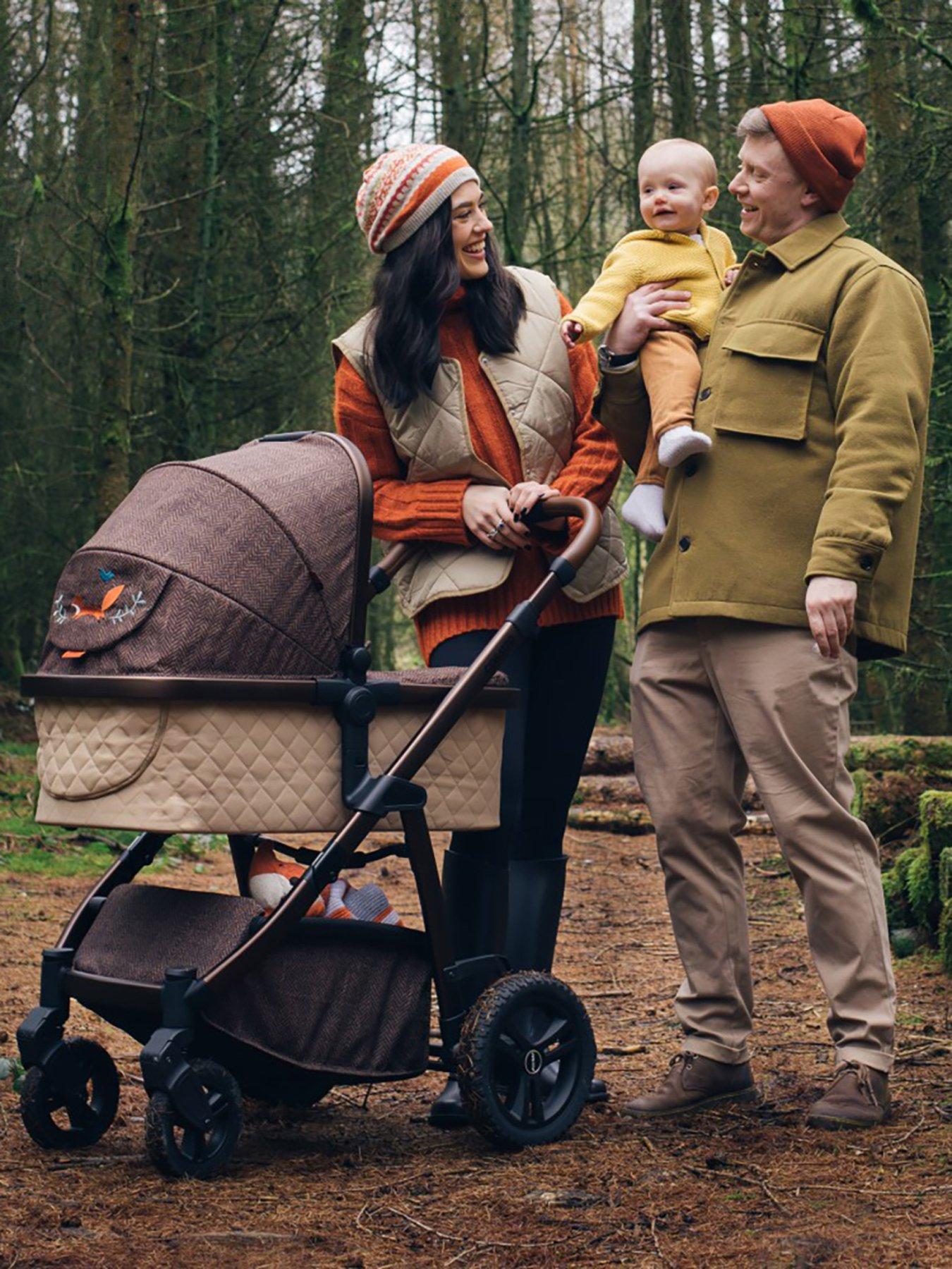 Image 7 of 8 of Cosatto Wow 3 Everything Travel System Bundle ADAC iSize Car Seat - Foxford Hall