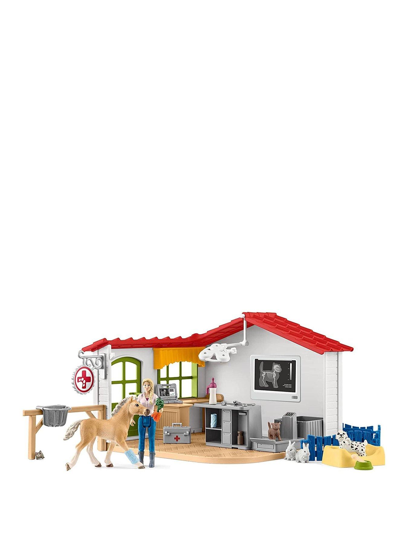 Image 1 of 6 of Schleich Veterinary Practice