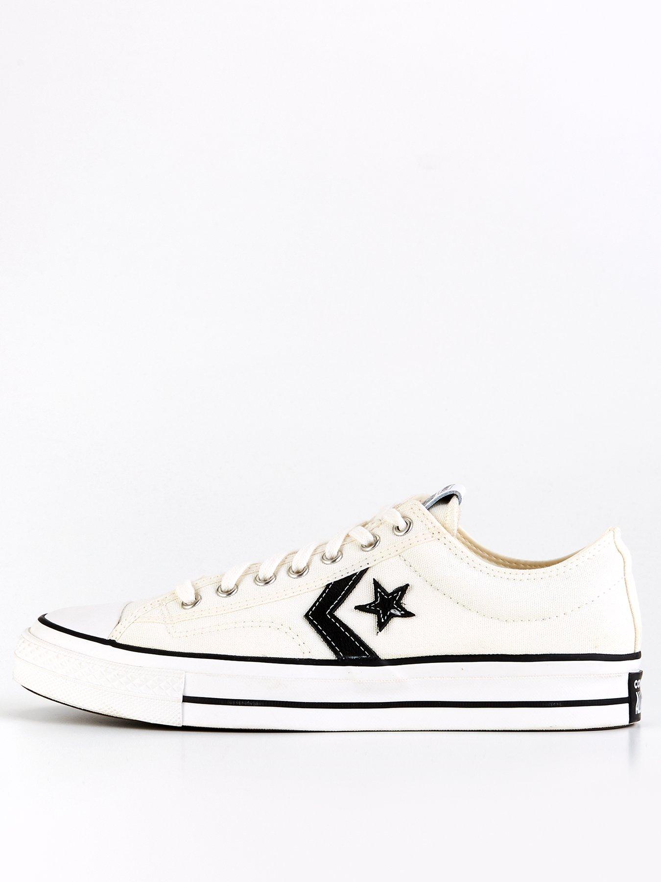 undefined Premium Canvas Star Player 76 Trainers - White/Black