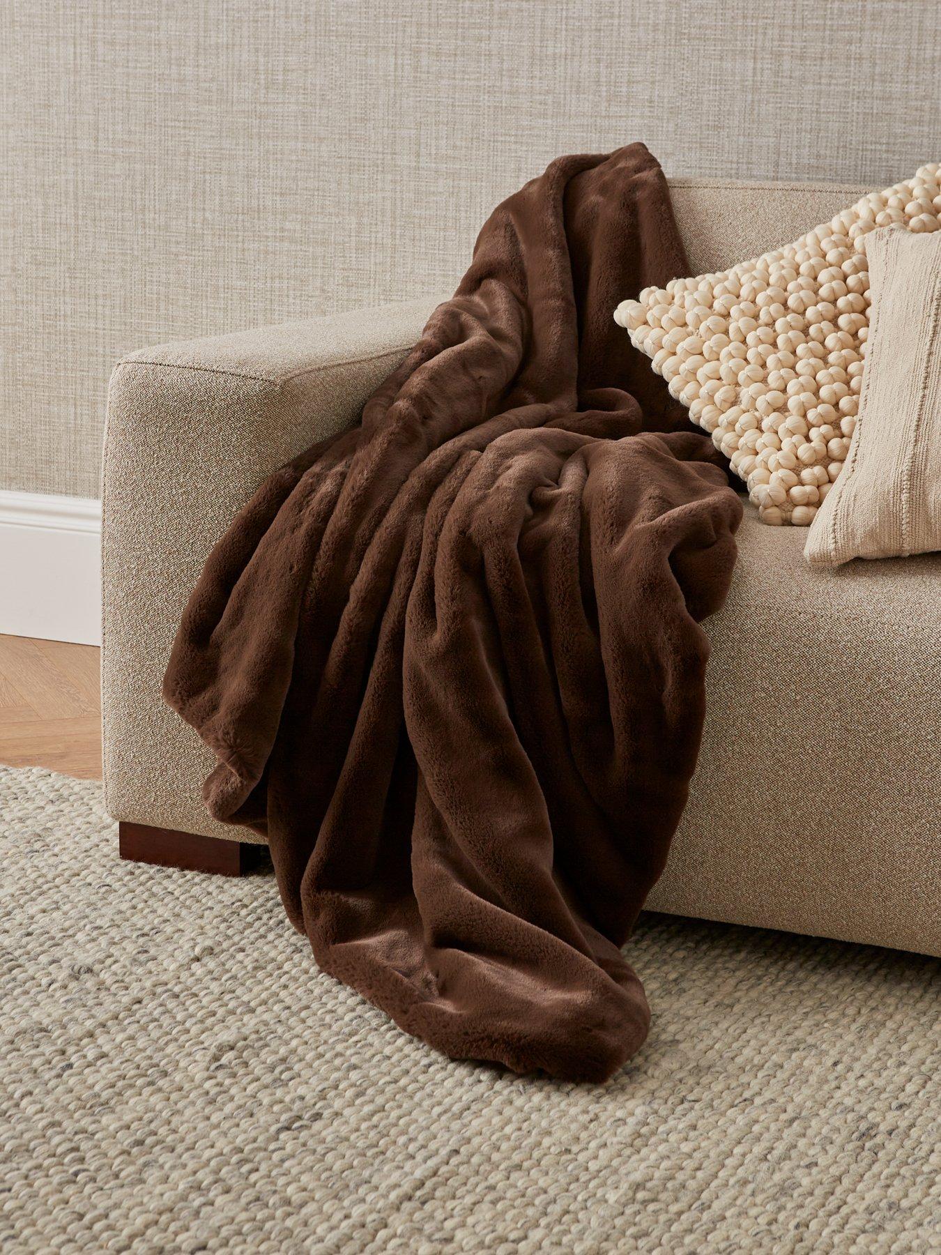 undefined Faux Sable Throw 127x152